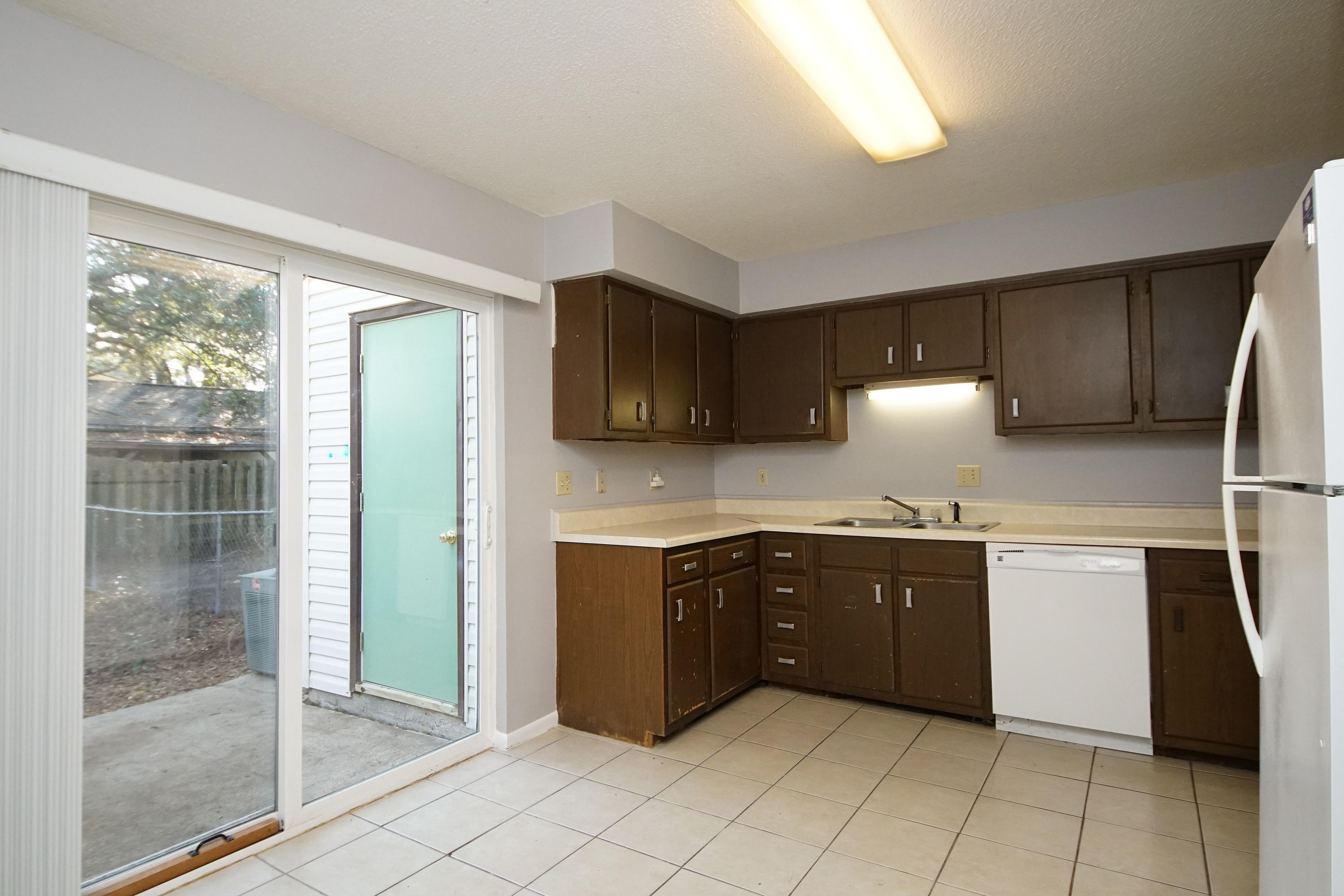 PARK VIEW T/H UNIT 7 - Residential