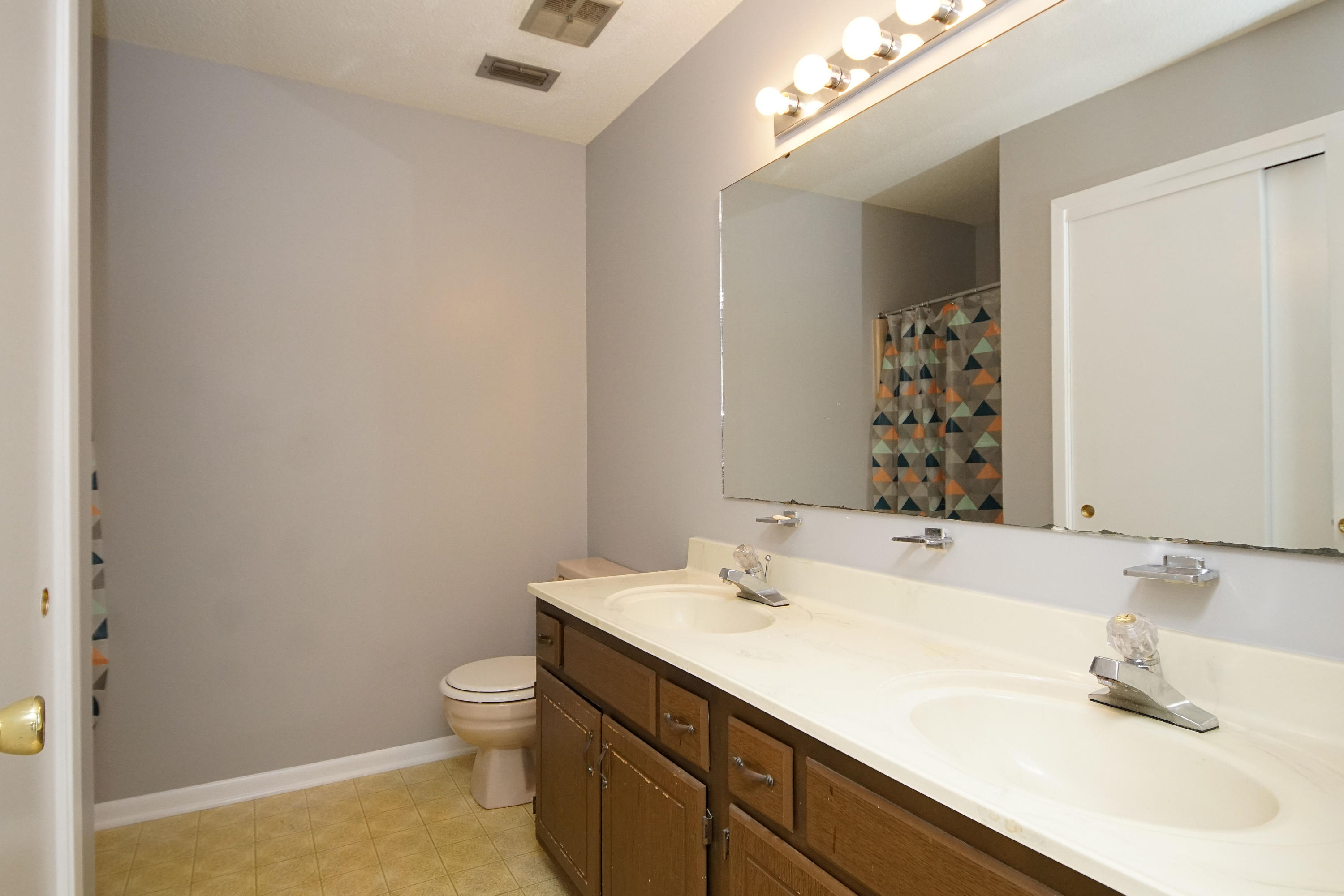 PARK VIEW T/H UNIT 7 - Residential