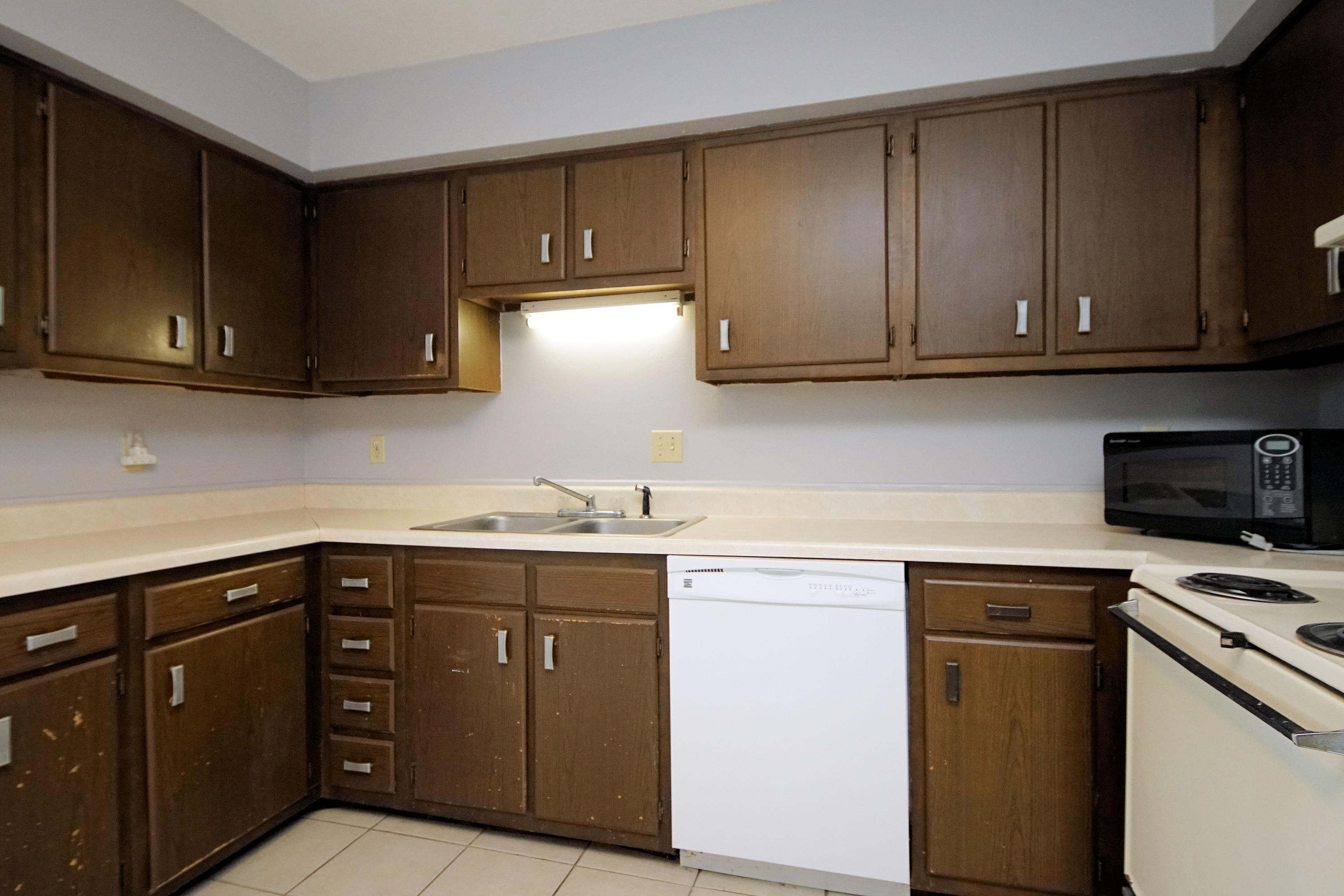 PARK VIEW T/H UNIT 7 - Residential