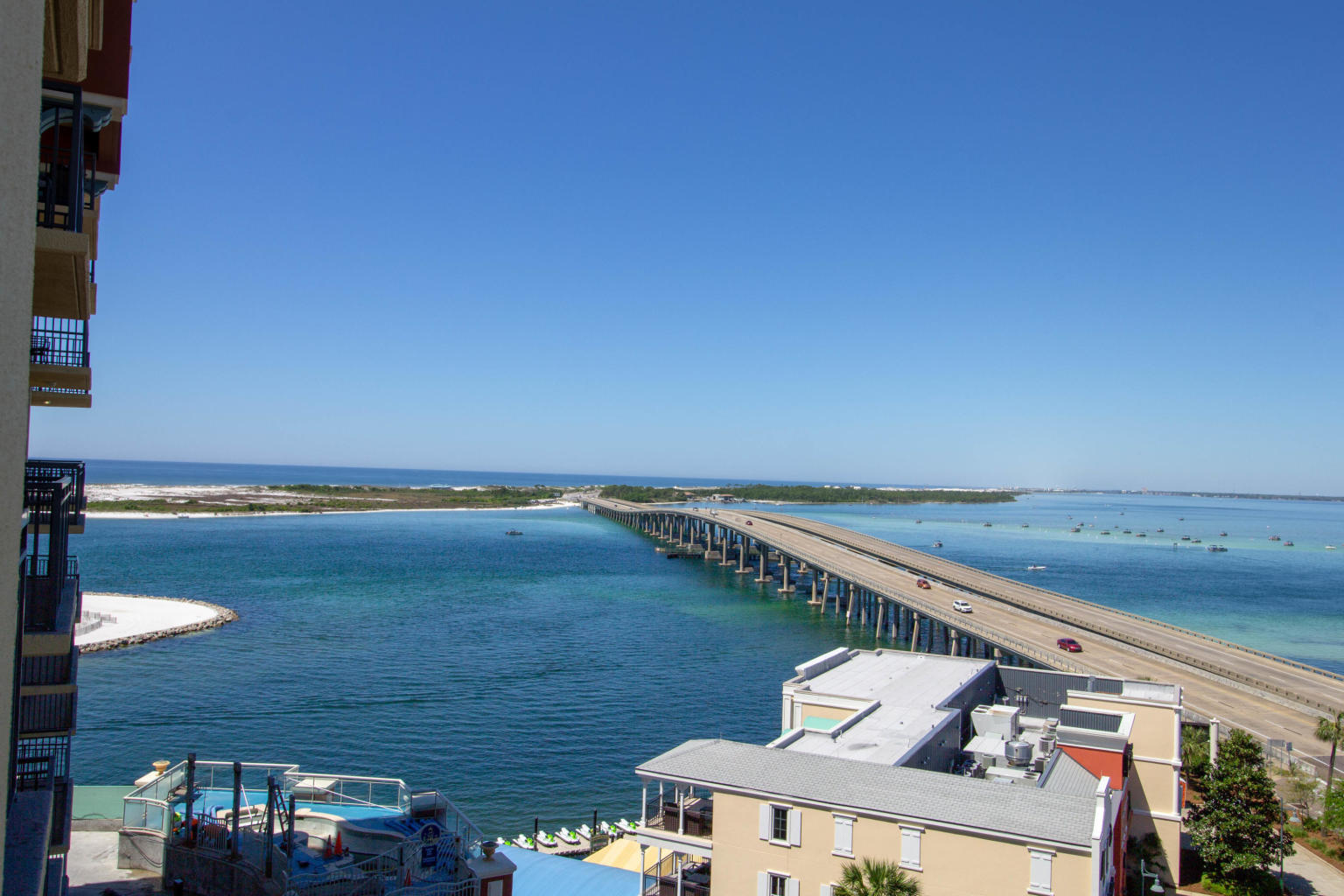 This spacious 3 bedroom/ 3 bathroom condo is located at the Emerald Grande. This condo is in a prime location at the HarborWalk Village with vast views of the coast and Crab Island. You can see the dolphins jumping from your spacious balcony. This is paradise living at it's finest with stainless steel appliances, granite countertops, and Italian porcelain floors. Everything you need is just a few steps away with the wonderful amenities Emerald Grande that include: a full-service Spa with sauna and steam room, world-class fitness center, indoor and outdoor pool, 2 large outdoor spa hot tubs, room service, 24-hour front desk, private boat beach shuttle with beach chairs and umbrella, and so much more. Don't miss this amazing opportunity to truly live in paradise at the Emerald Grande!