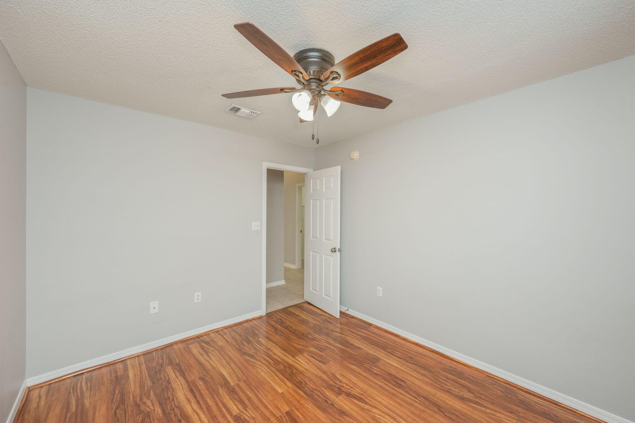 EMERALD VILLAGE S/D - Residential