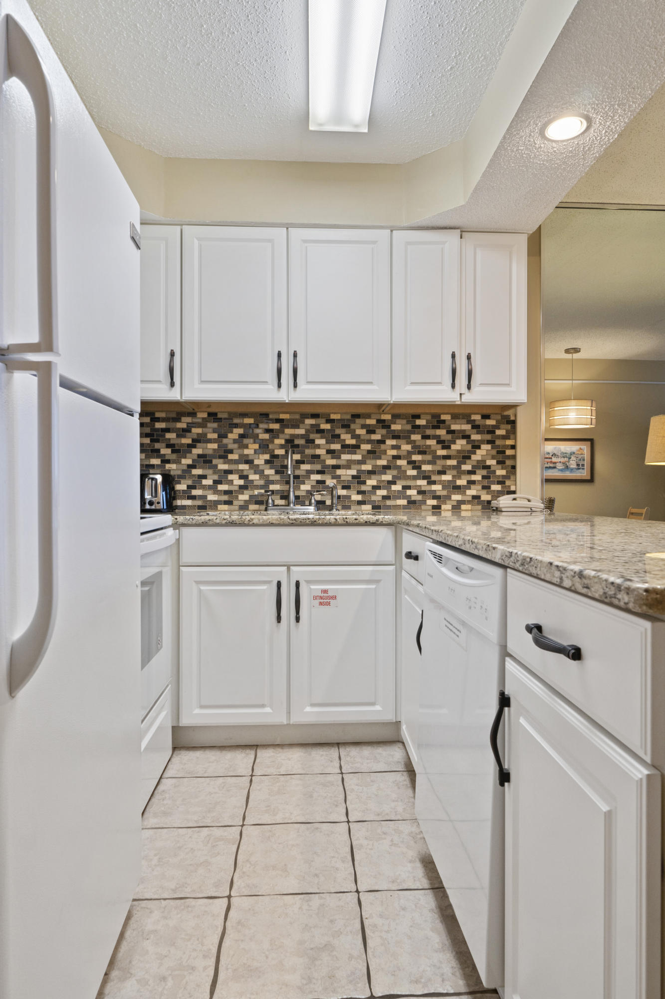 Jetty East Condominium - Residential