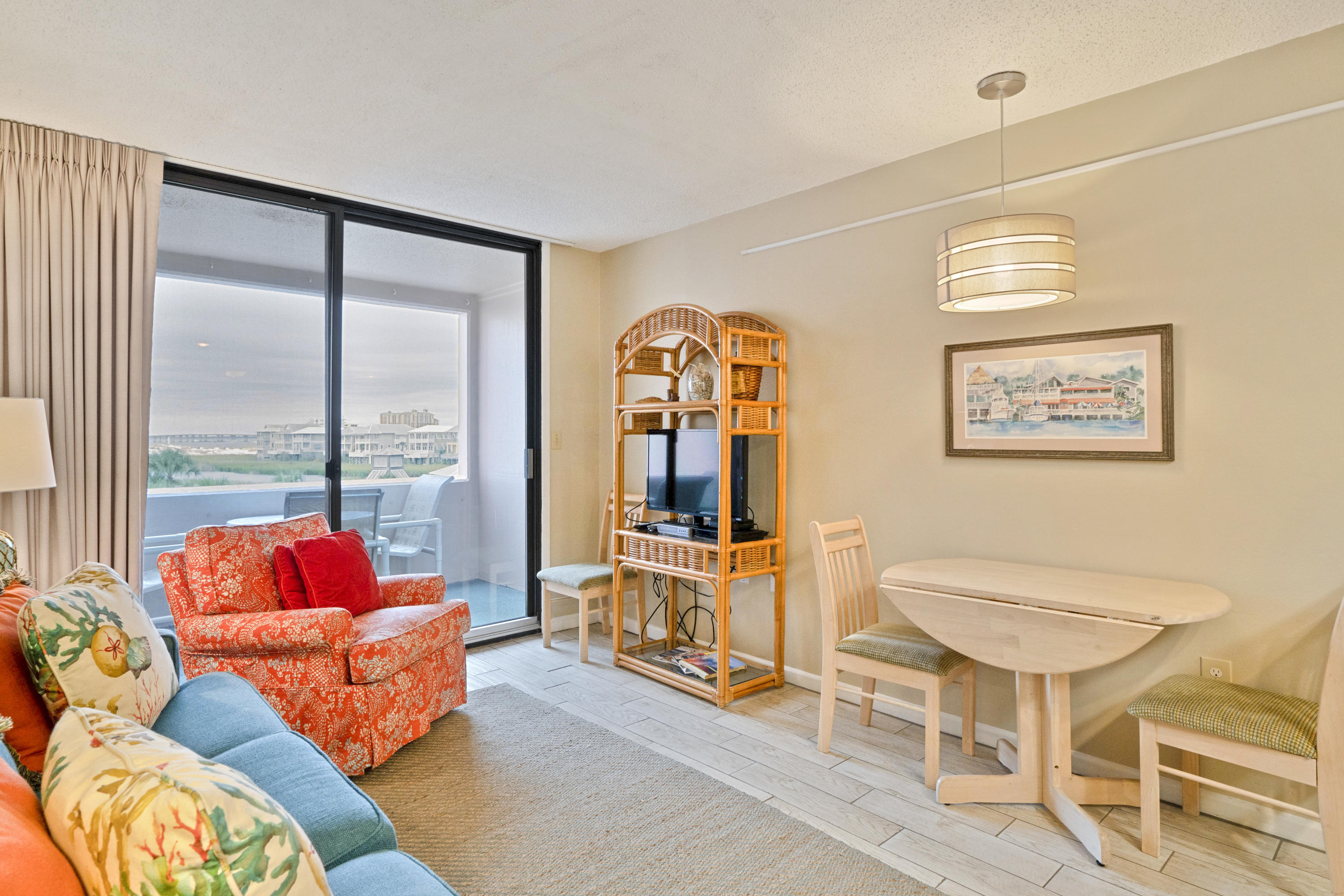 Jetty East Condominium - Residential