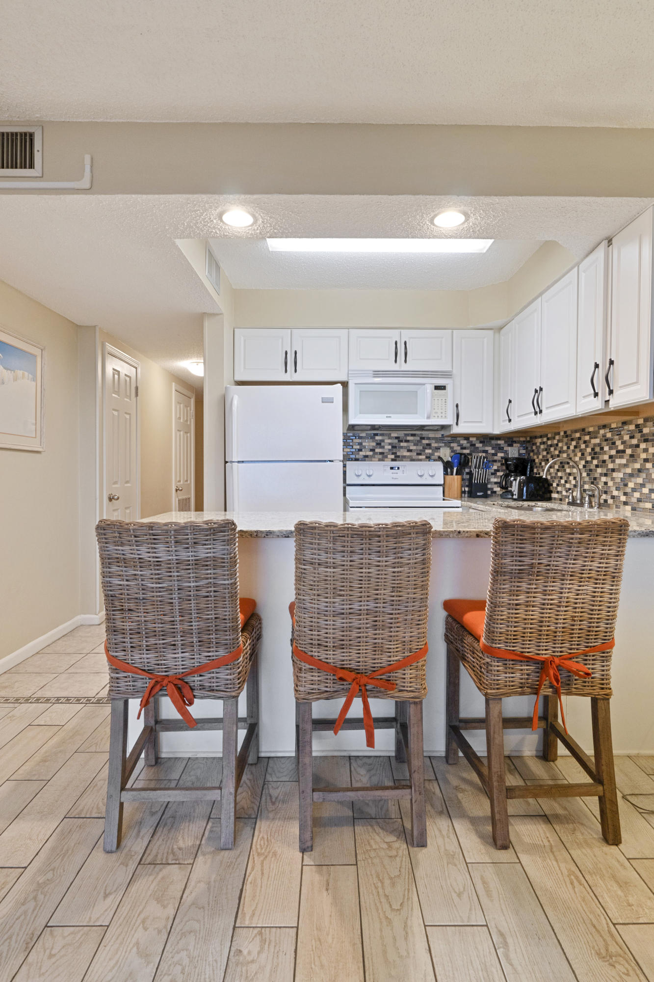 Jetty East Condominium - Residential