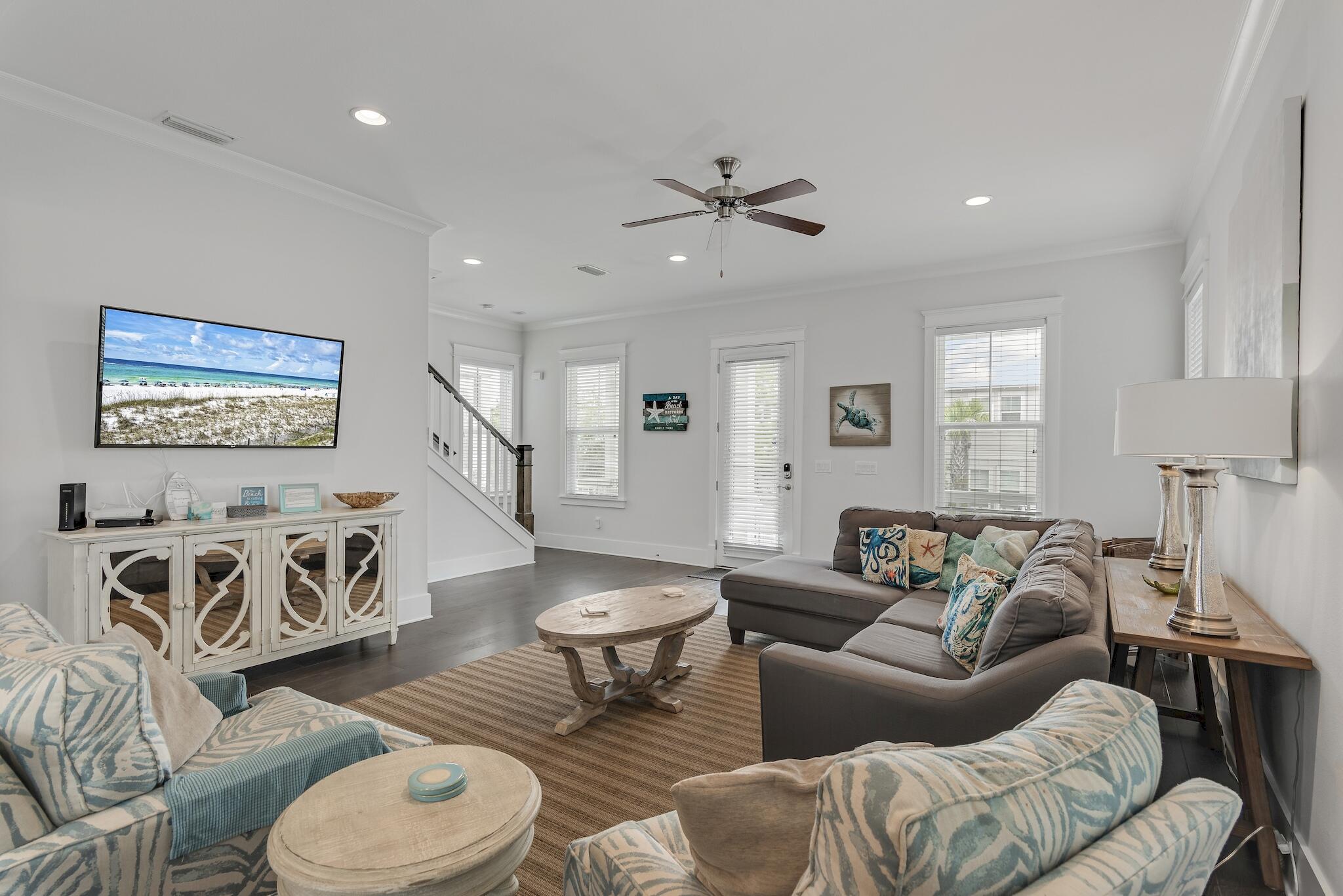 HIGHLAND PARKS - Residential