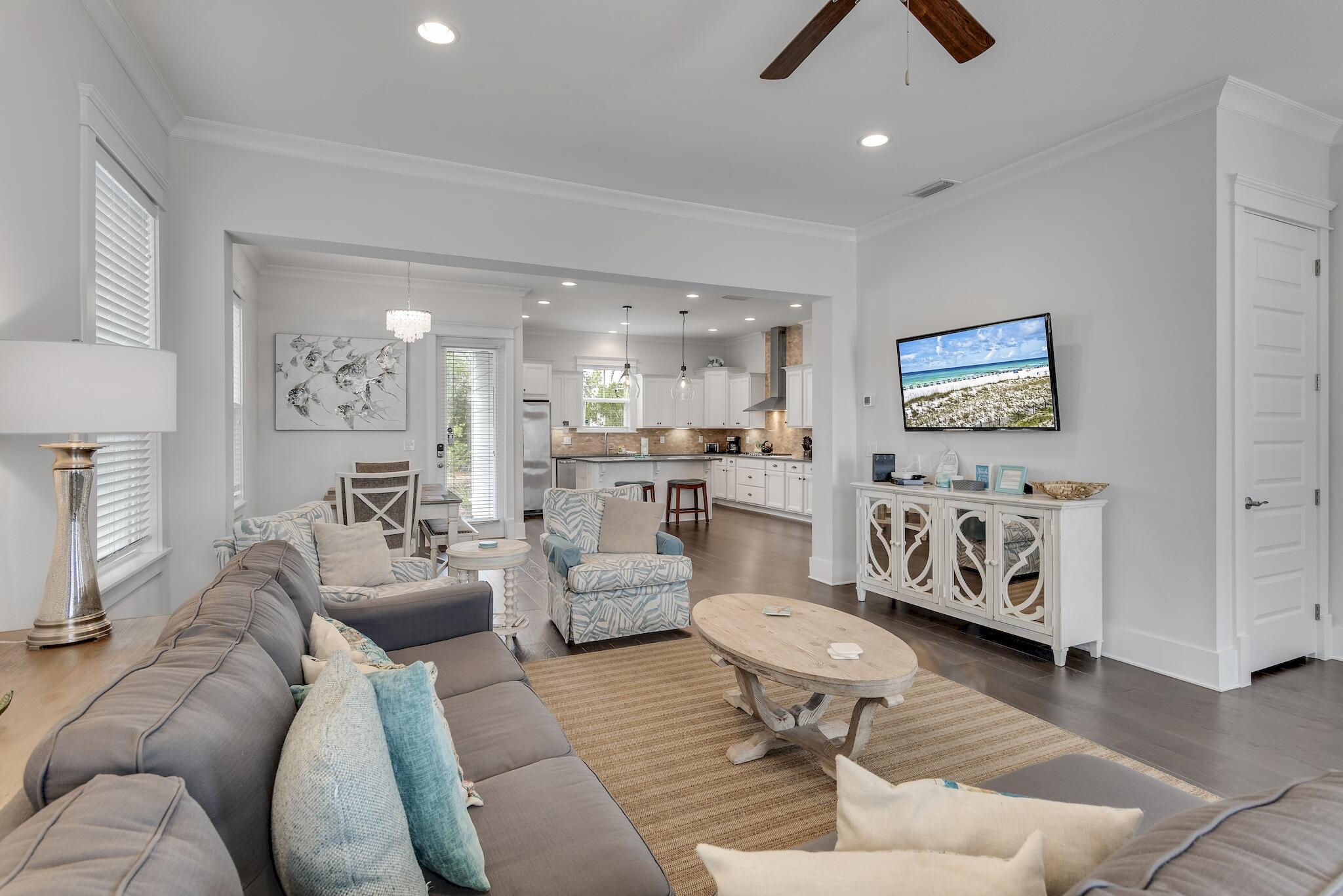 HIGHLAND PARKS - Residential
