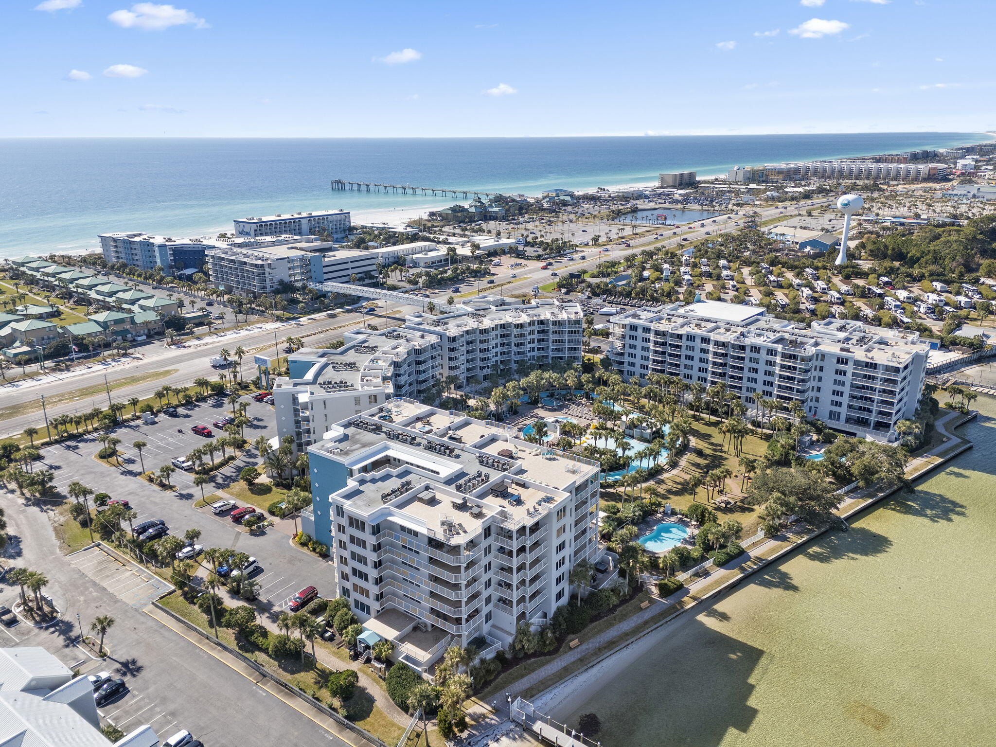 DESTIN WEST BEACH & BAY RESORT-GULFSIDE - Residential