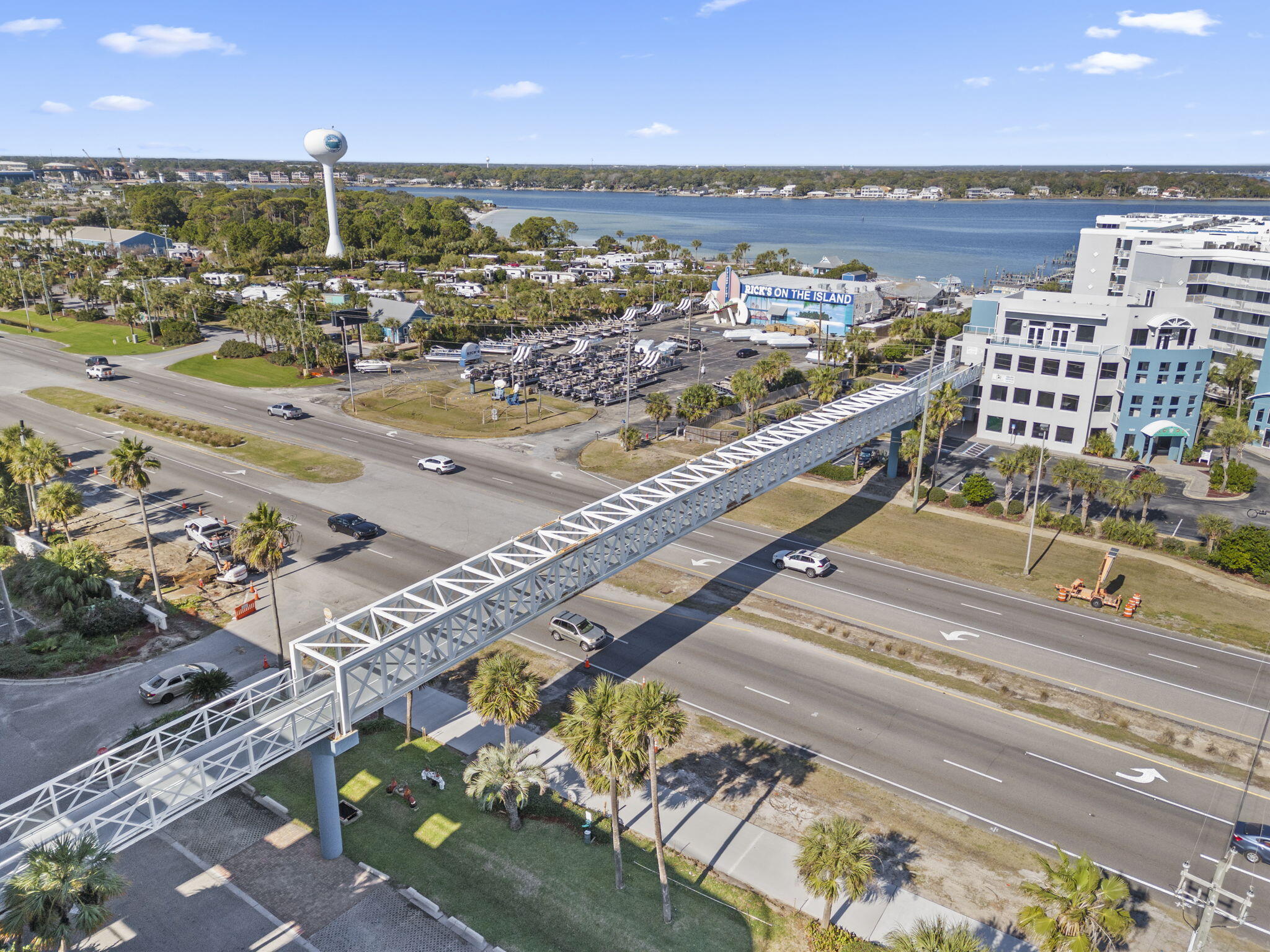 DESTIN WEST BEACH & BAY RESORT-GULFSIDE - Residential