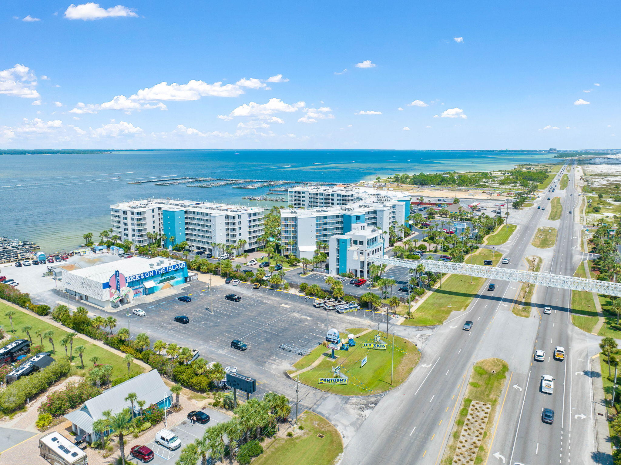 DESTIN WEST BEACH & BAY RESORT-GULFSIDE - Residential