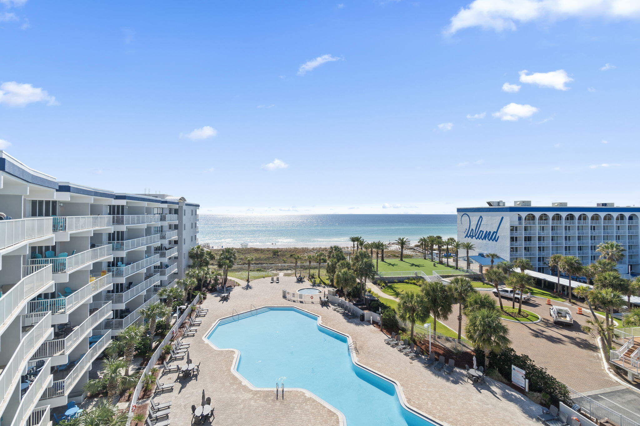 DESTIN WEST BEACH & BAY RESORT-GULFSIDE - Residential