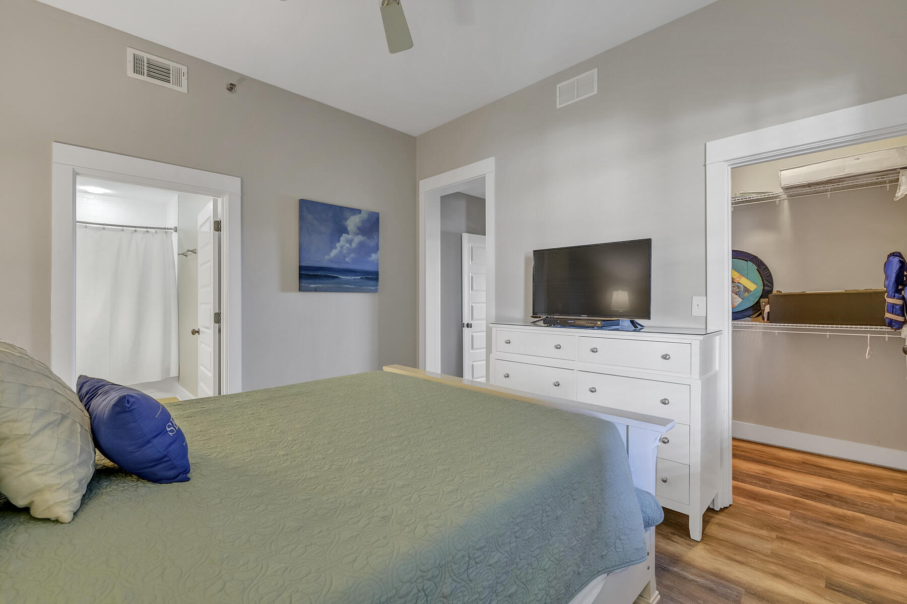 REDFISH VILLAGE - Residential