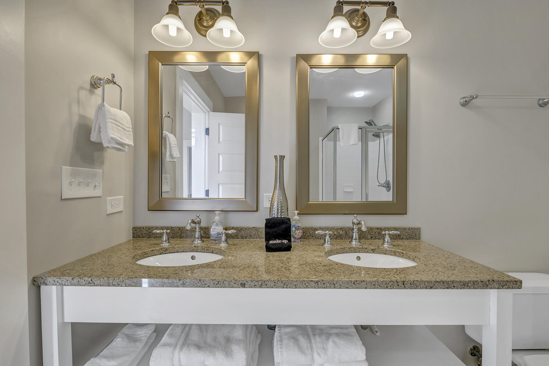 REDFISH VILLAGE - Residential