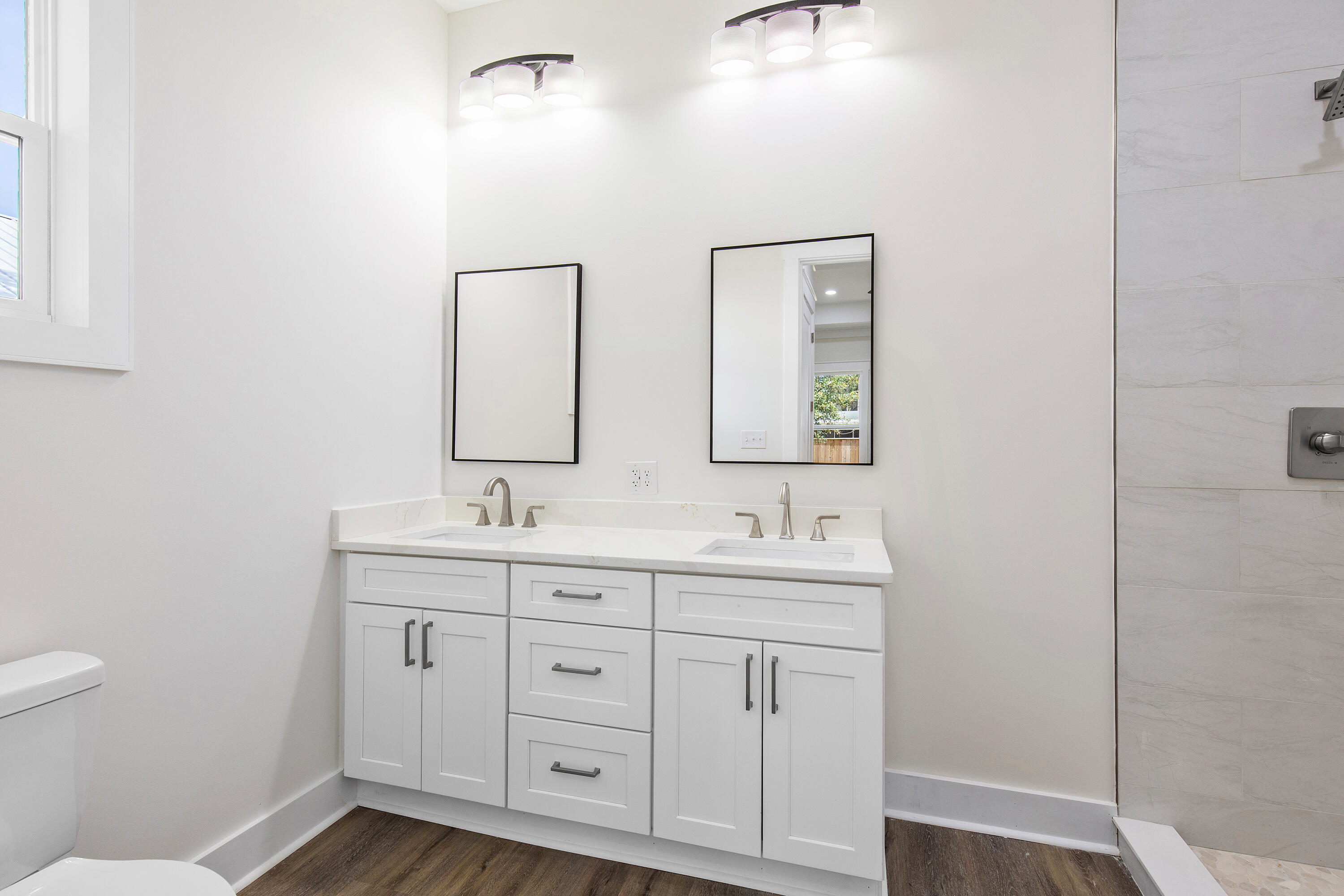 2nd street - Residential