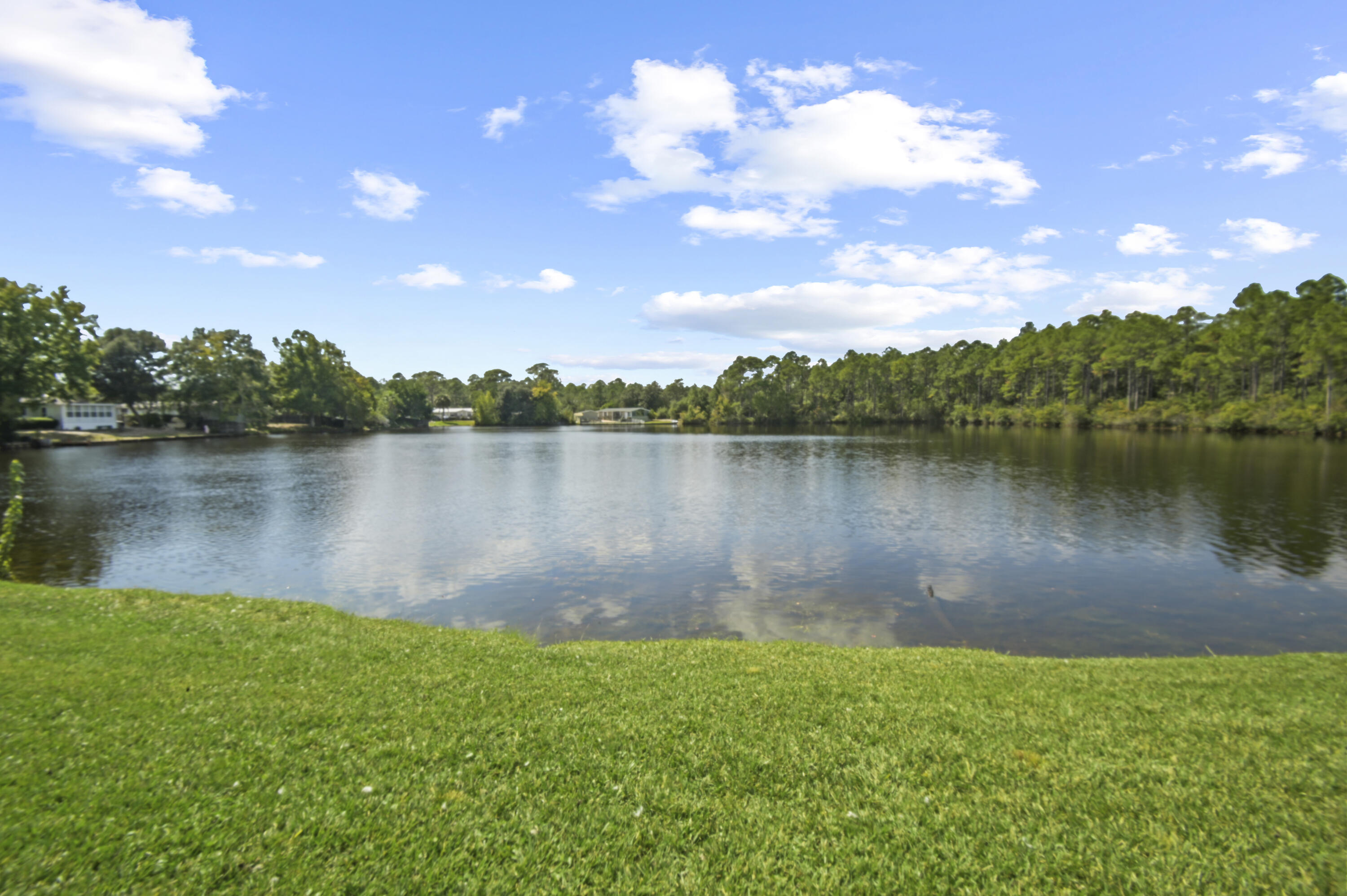 WILDWOOD LAKES - Residential