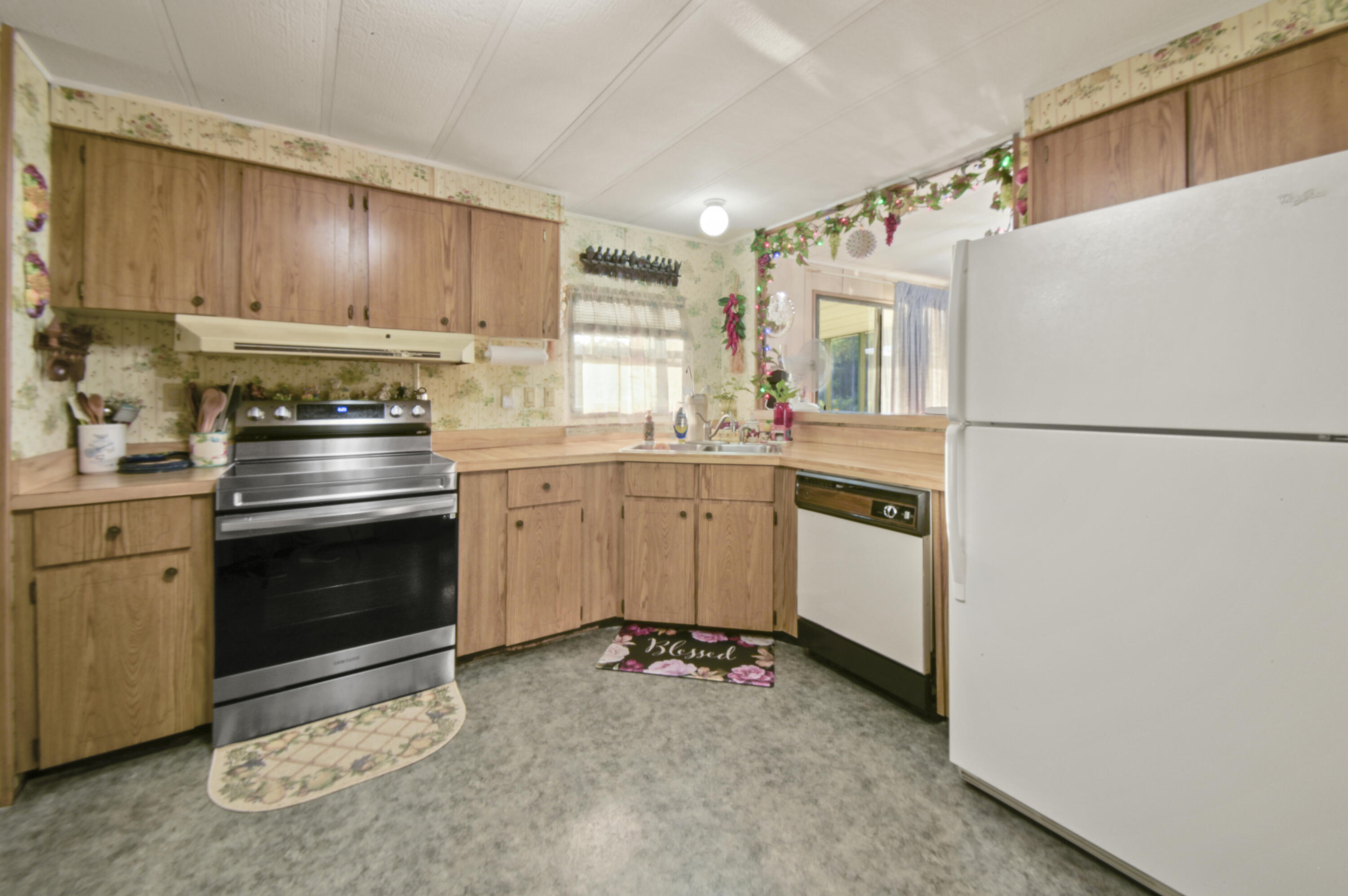 WILDWOOD LAKES - Residential