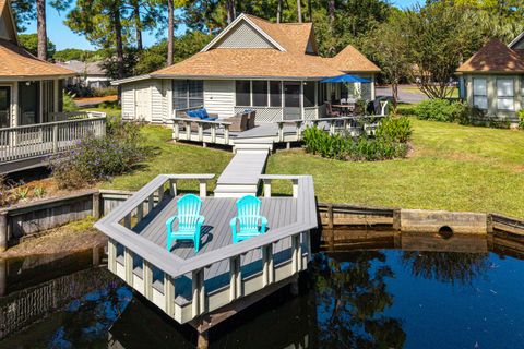 Photo of 184 S Cove Drive, Miramar Beach, FL 32550 (MLS # 986823)