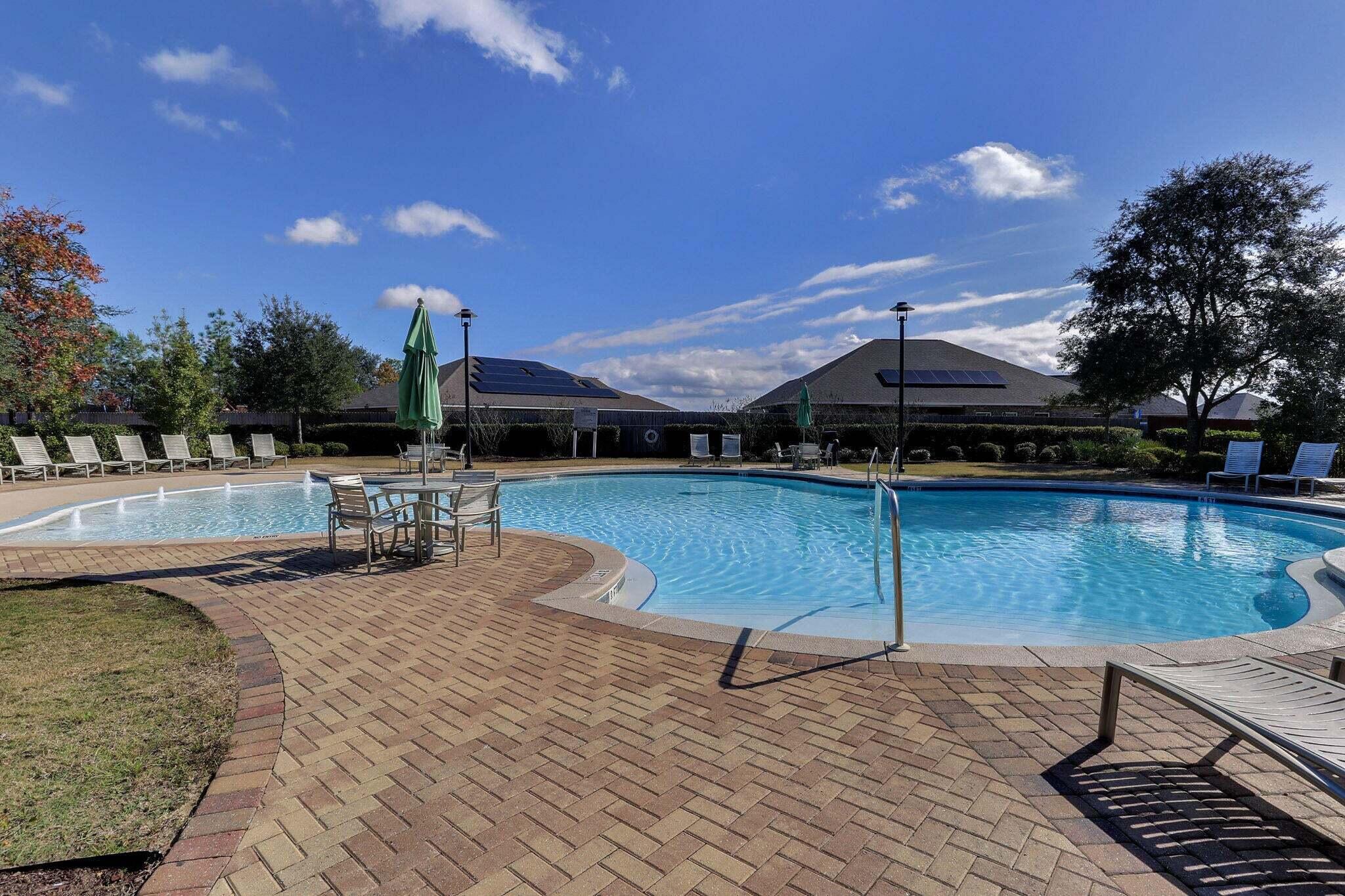 Redstone Commons - Residential