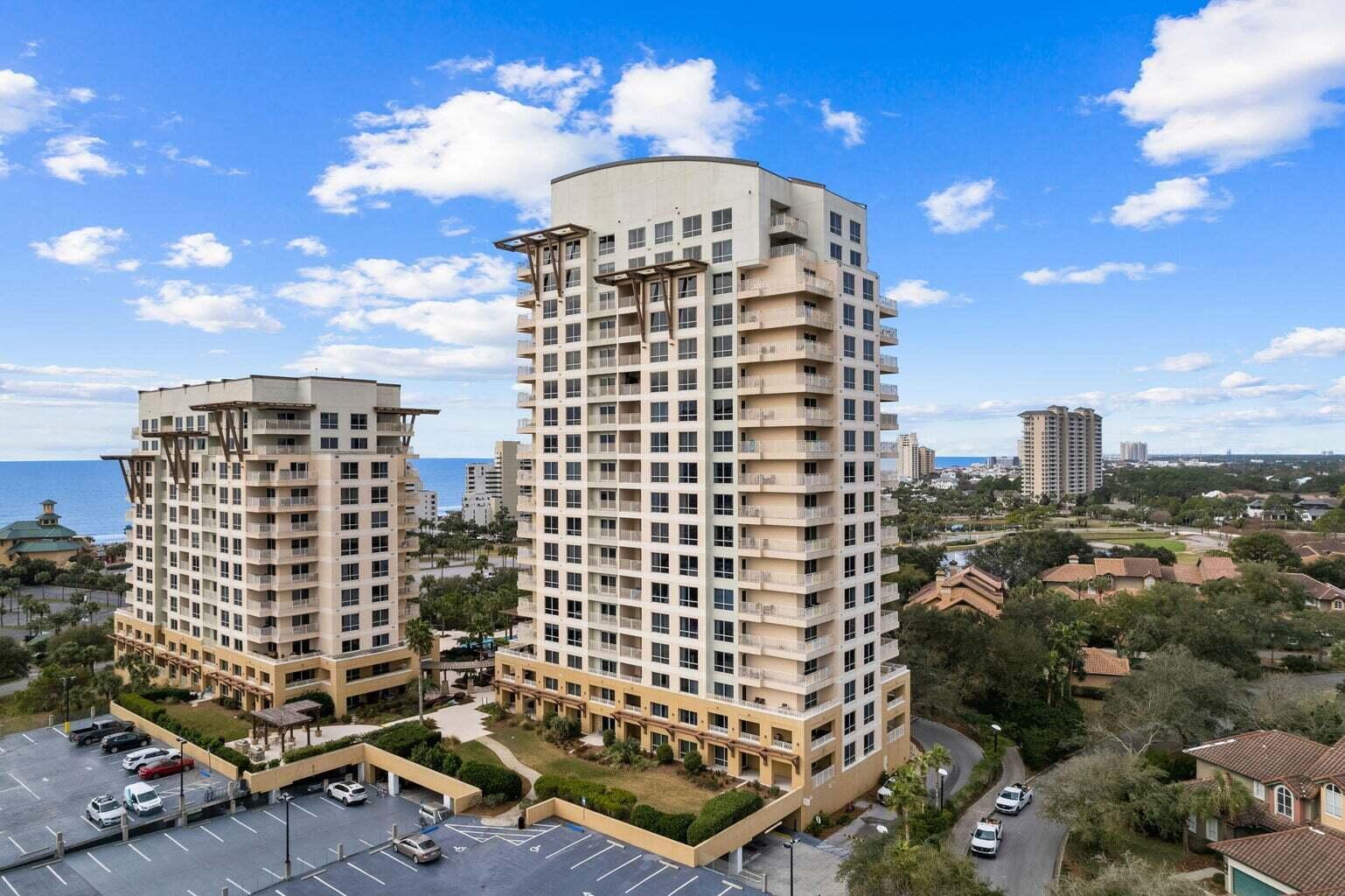 LUAU I - Residential