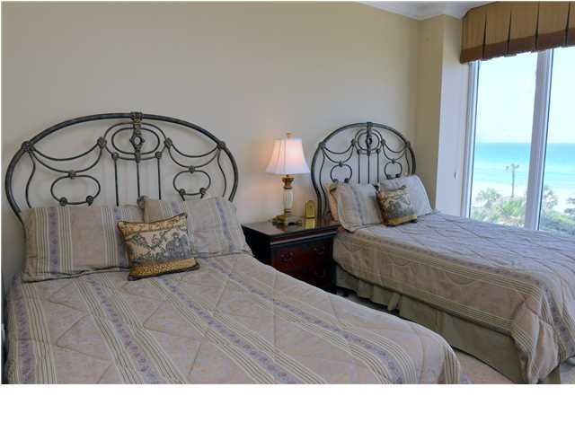 ST. THOMAS AT SILVER SHELLS - Residential