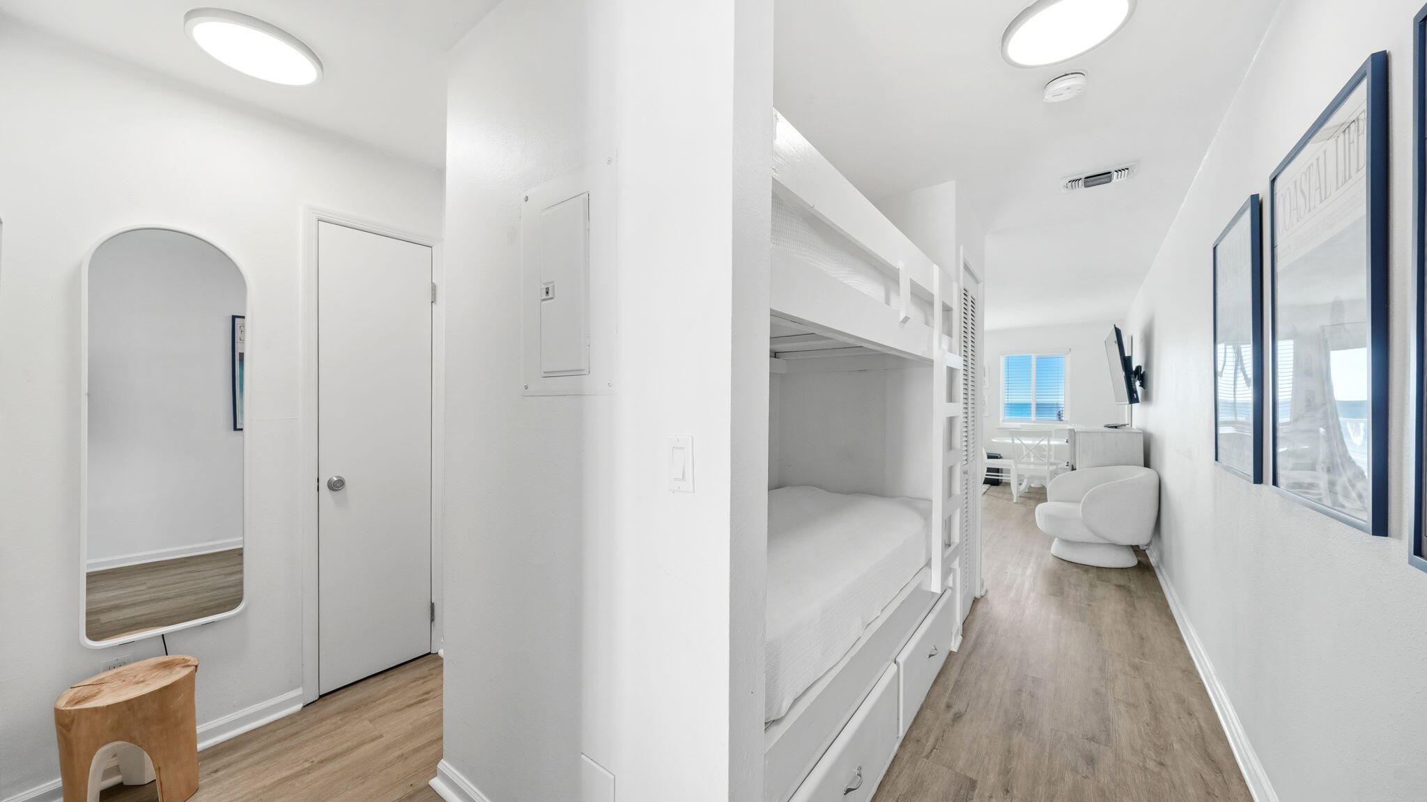 LEEWARD CONDO II - Residential