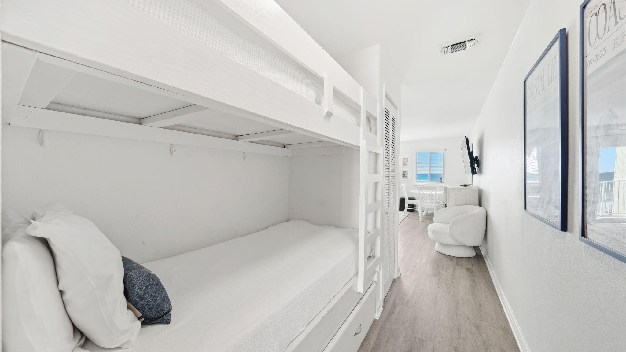 LEEWARD CONDO II - Residential