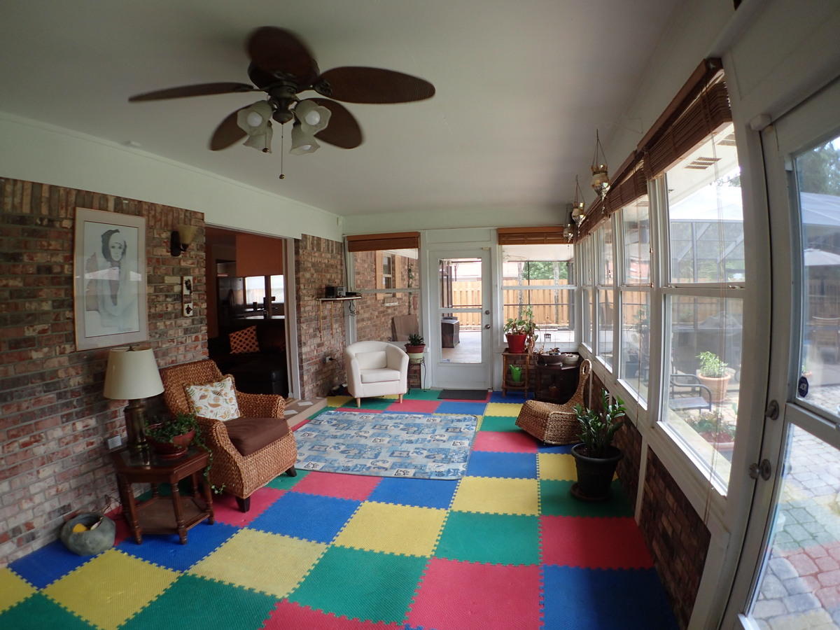 BAYOU POQUITO - Residential