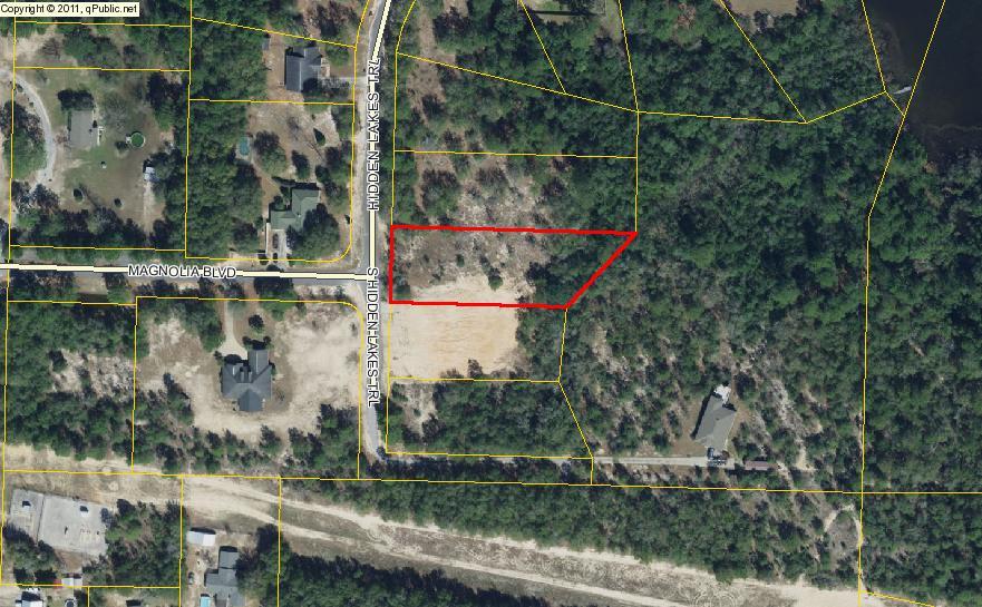 Buy, Build or Invest! One of Defuniak Springs nicest subdivisions. All city utilities available including cable.Quiet, peaceful and attractive. Hidden lakes is the smart investment for anyone who is looking for a great place to buy, build or invest in the future now!