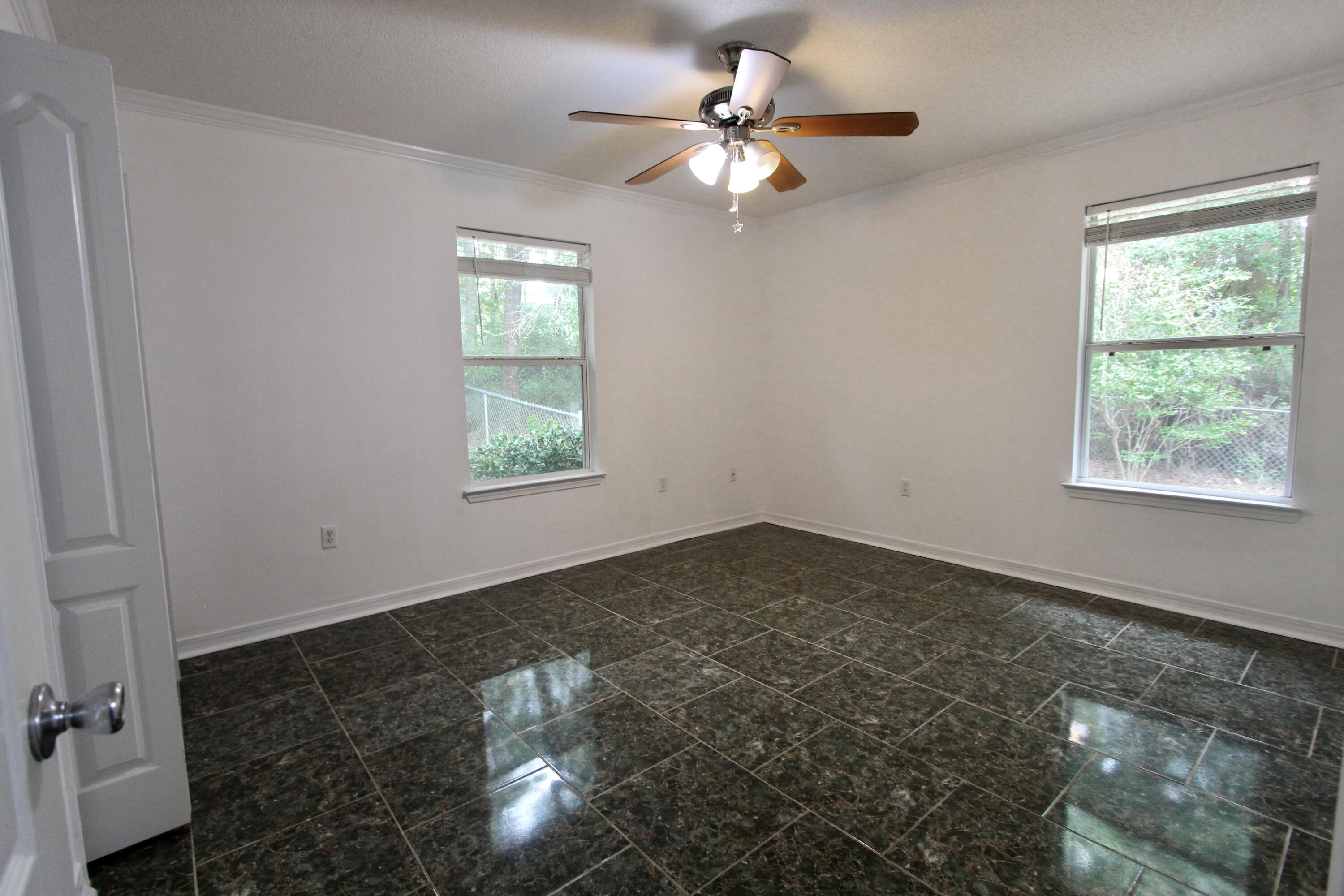 HILLTOP ACRES - Residential