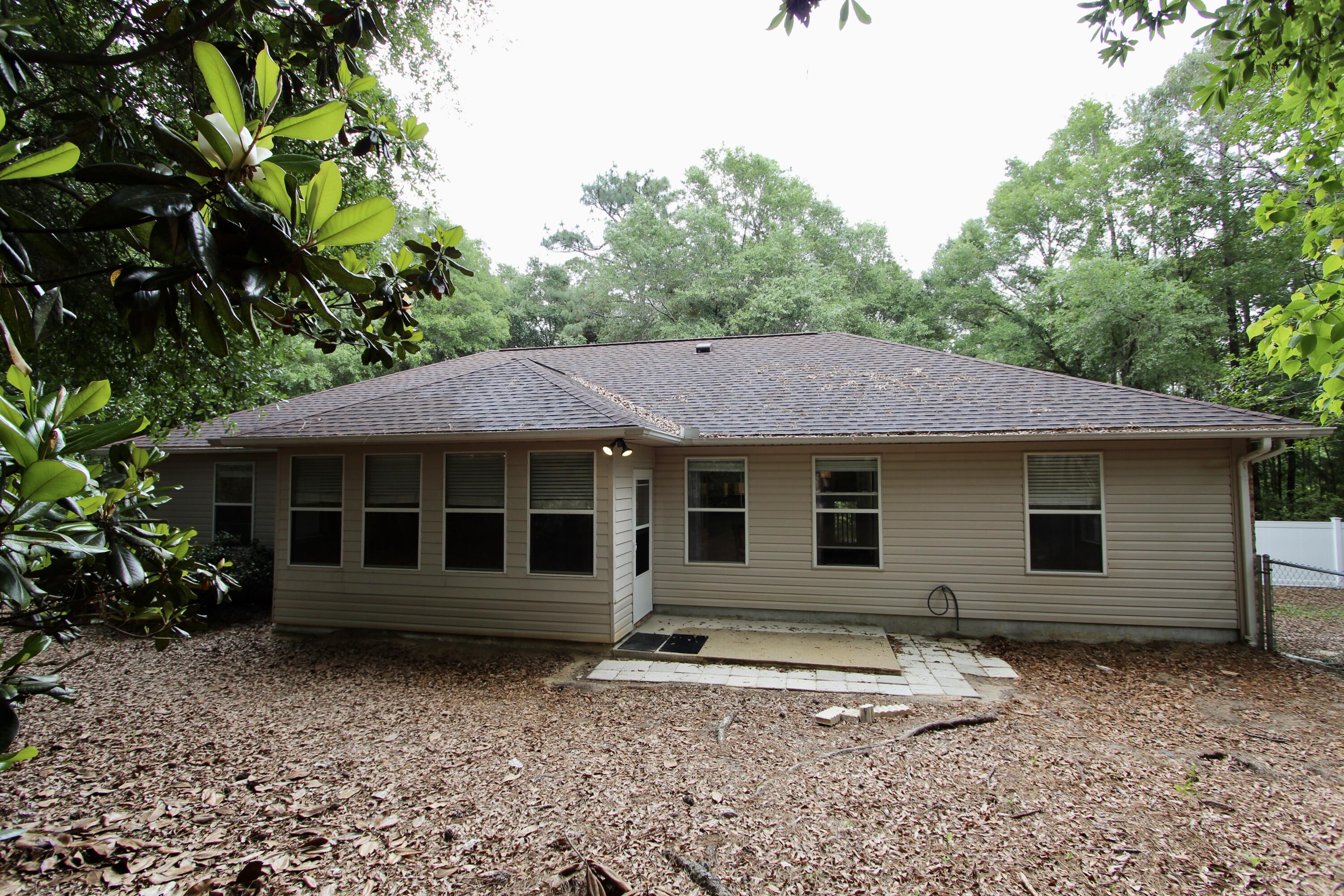 HILLTOP ACRES - Residential