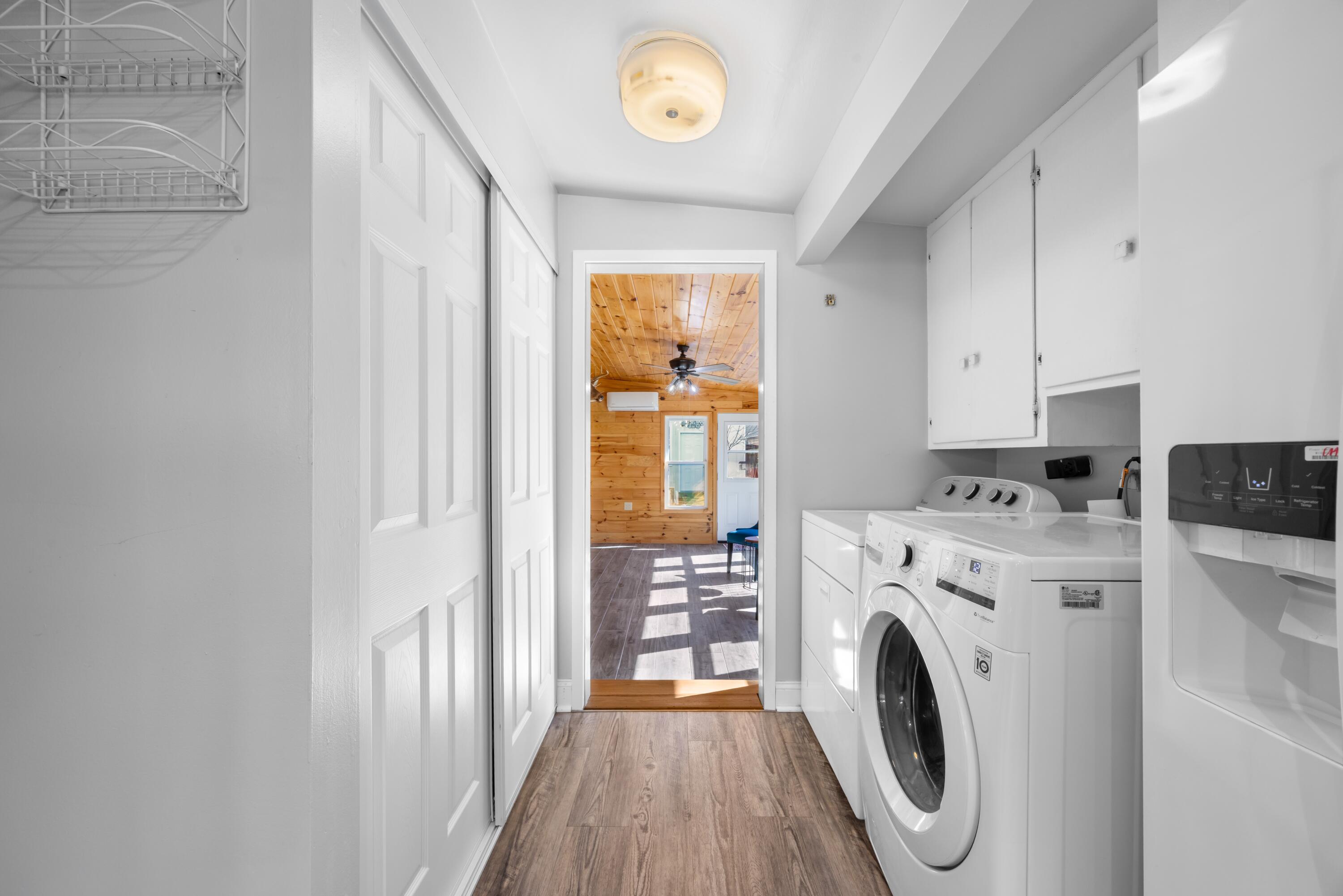 ELLIOTTS POINT 7TH ADDN - Residential