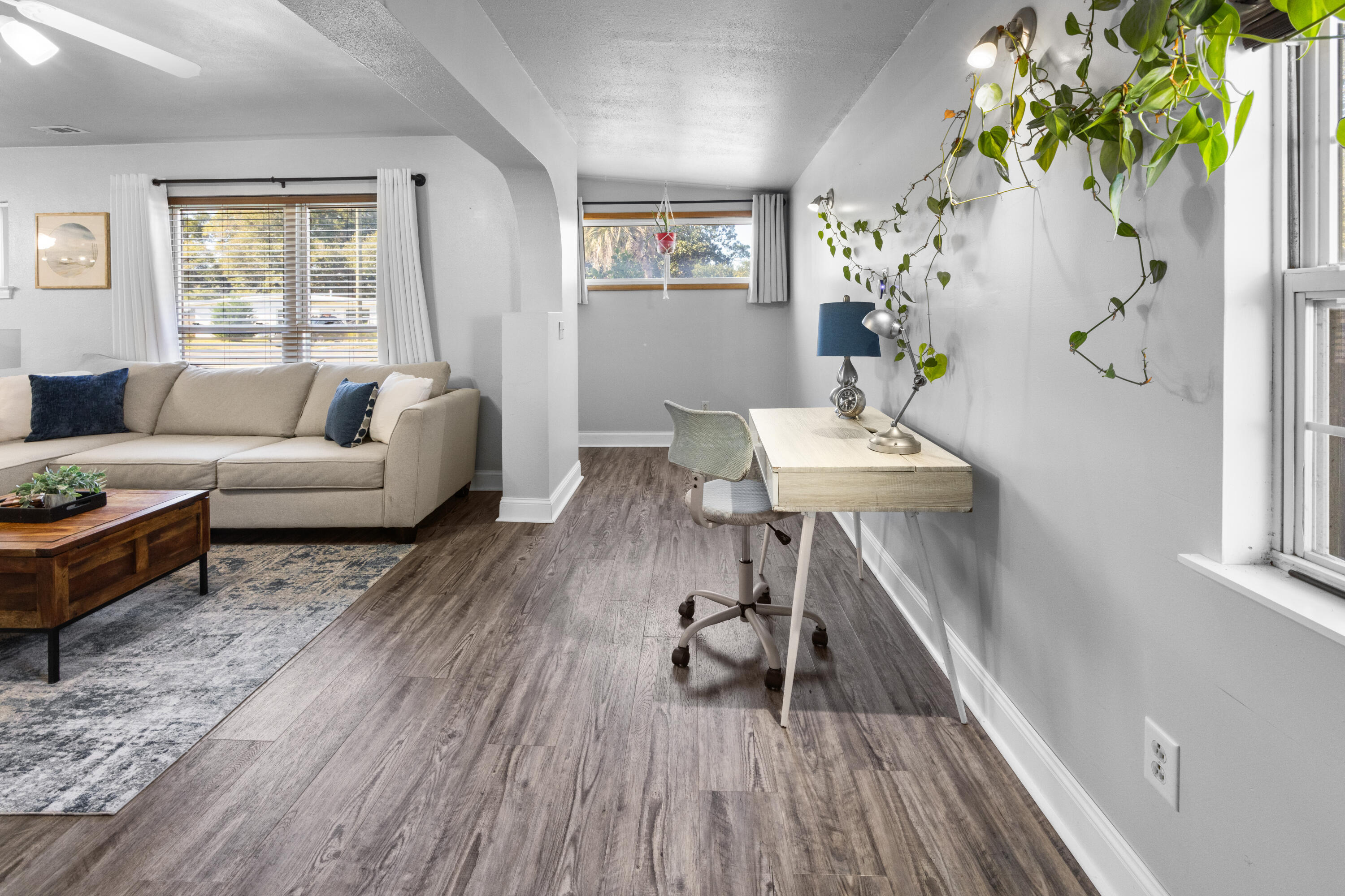 ELLIOTTS POINT 7TH ADDN - Residential