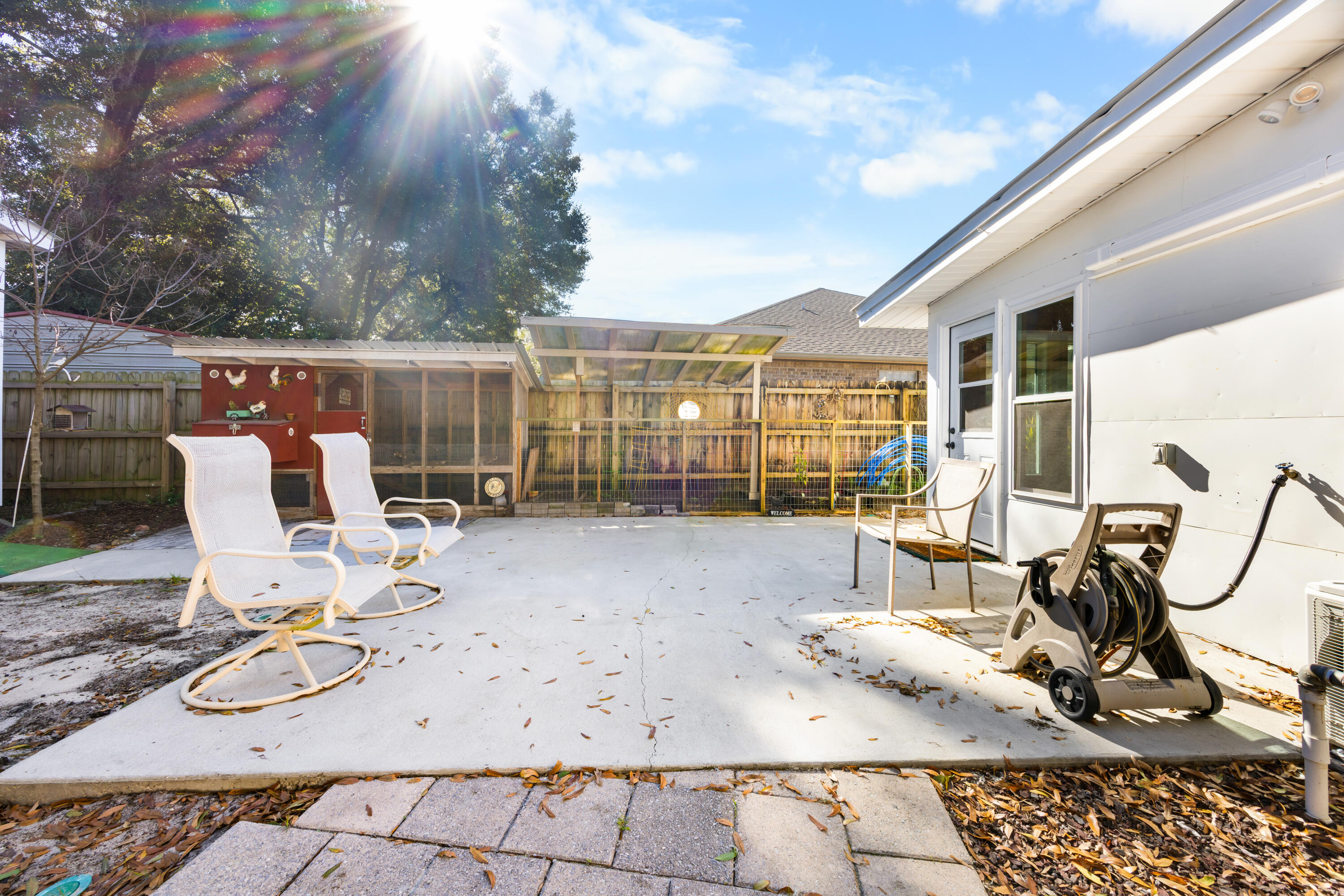 ELLIOTTS POINT 7TH ADDN - Residential