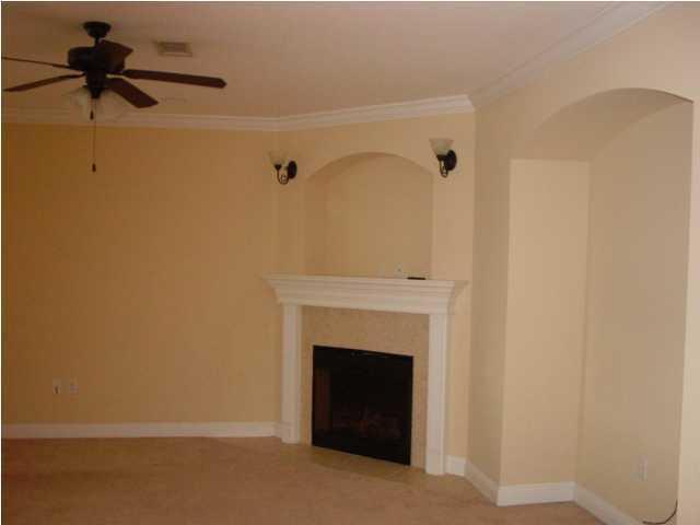 WALTON OAKS - Residential