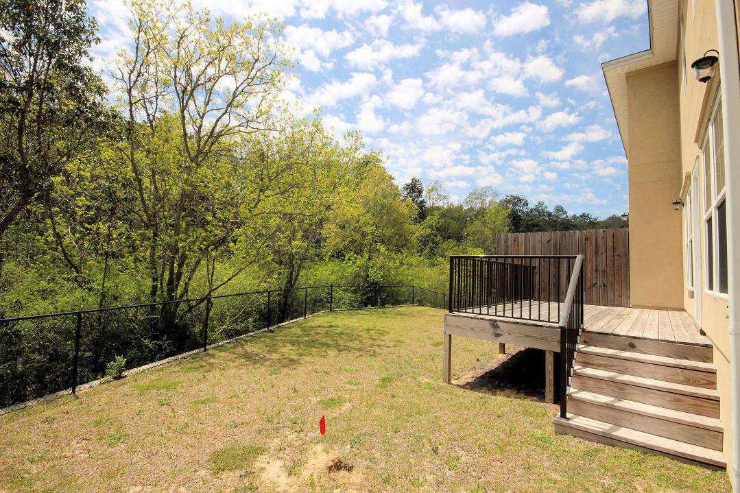 WALTON OAKS - Residential