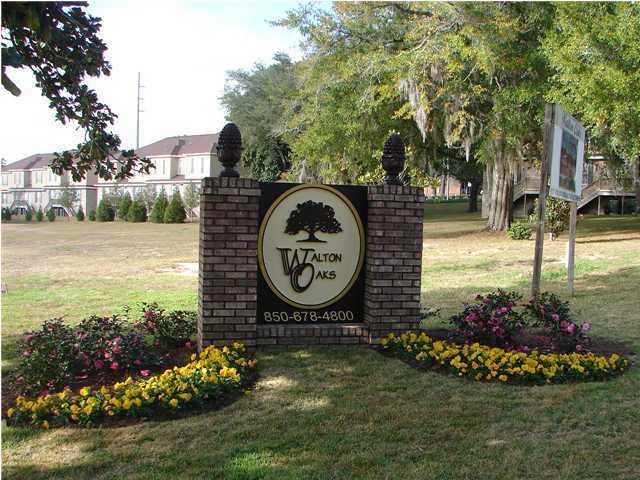 WALTON OAKS - Residential