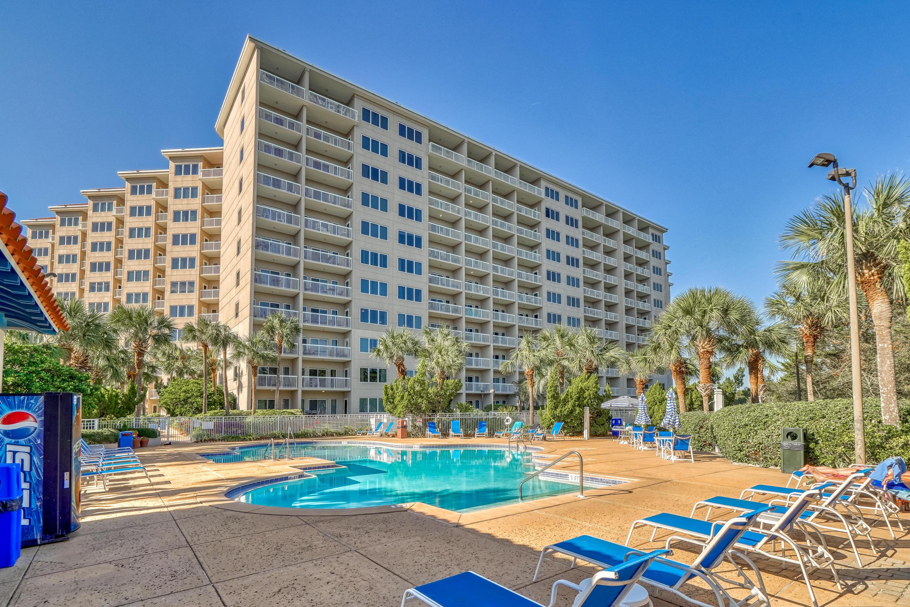 SUMMIT AT TOPS'L (THE) - Residential