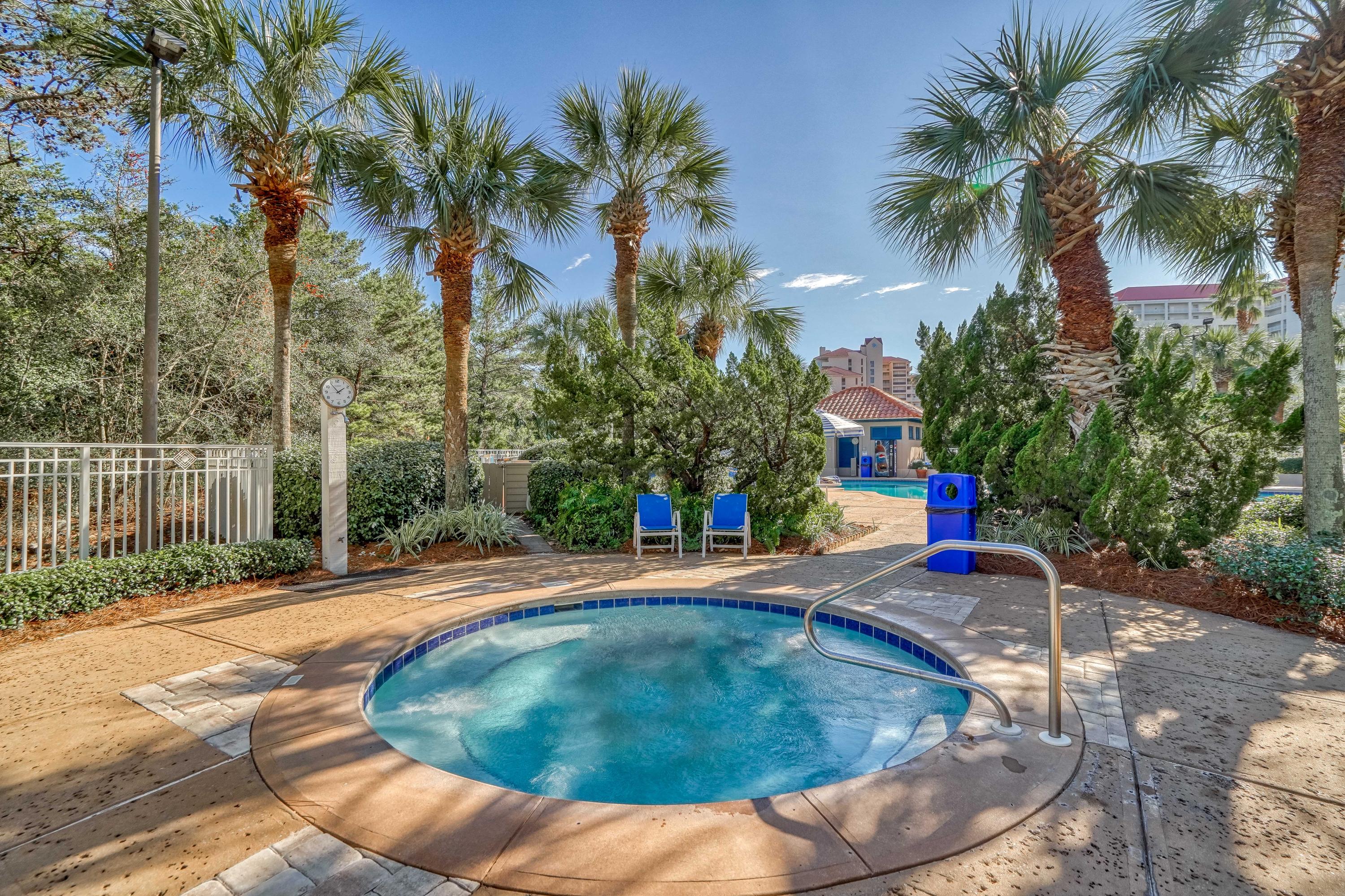 SUMMIT AT TOPS'L (THE) - Residential