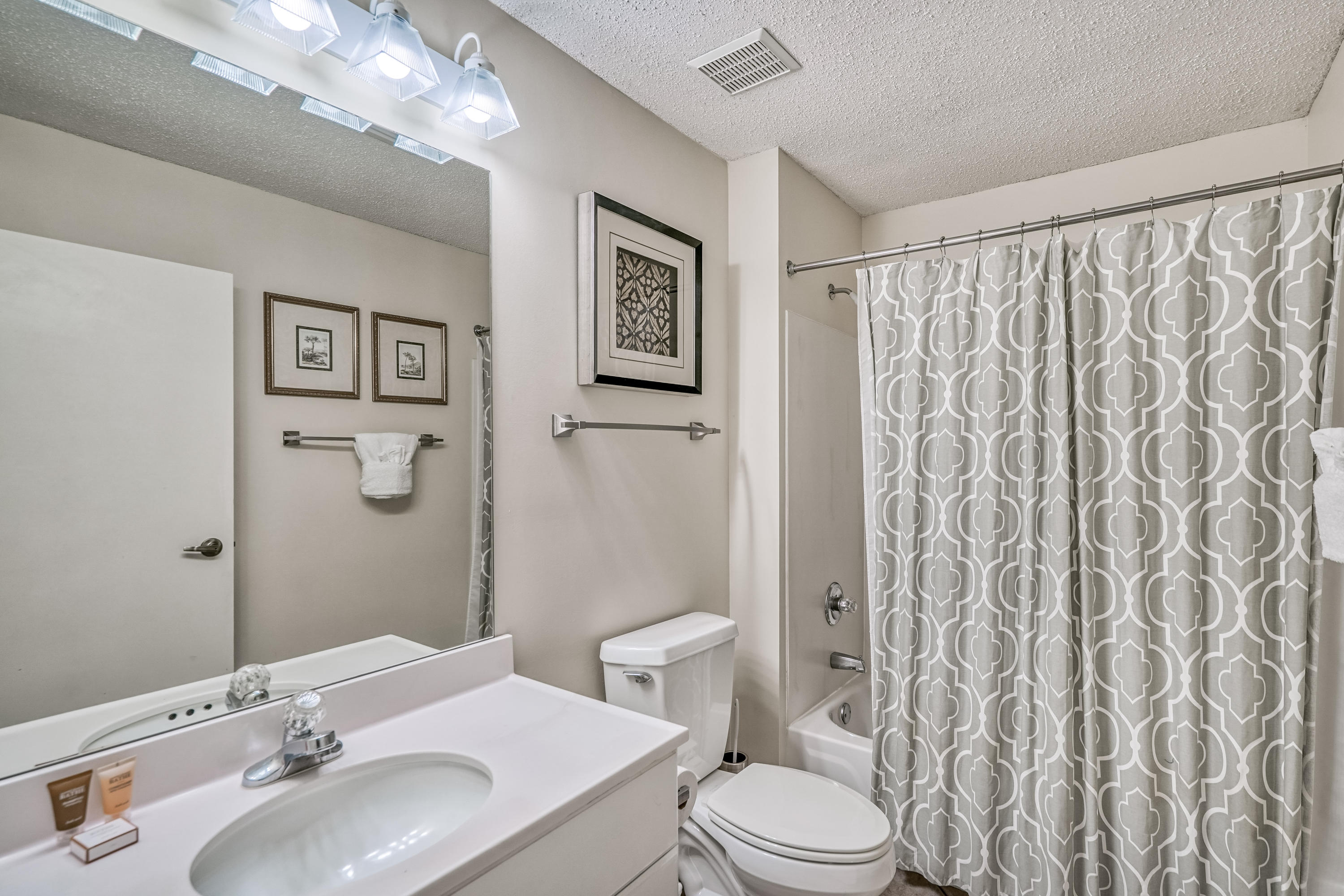 SUMMIT AT TOPS'L (THE) - Residential