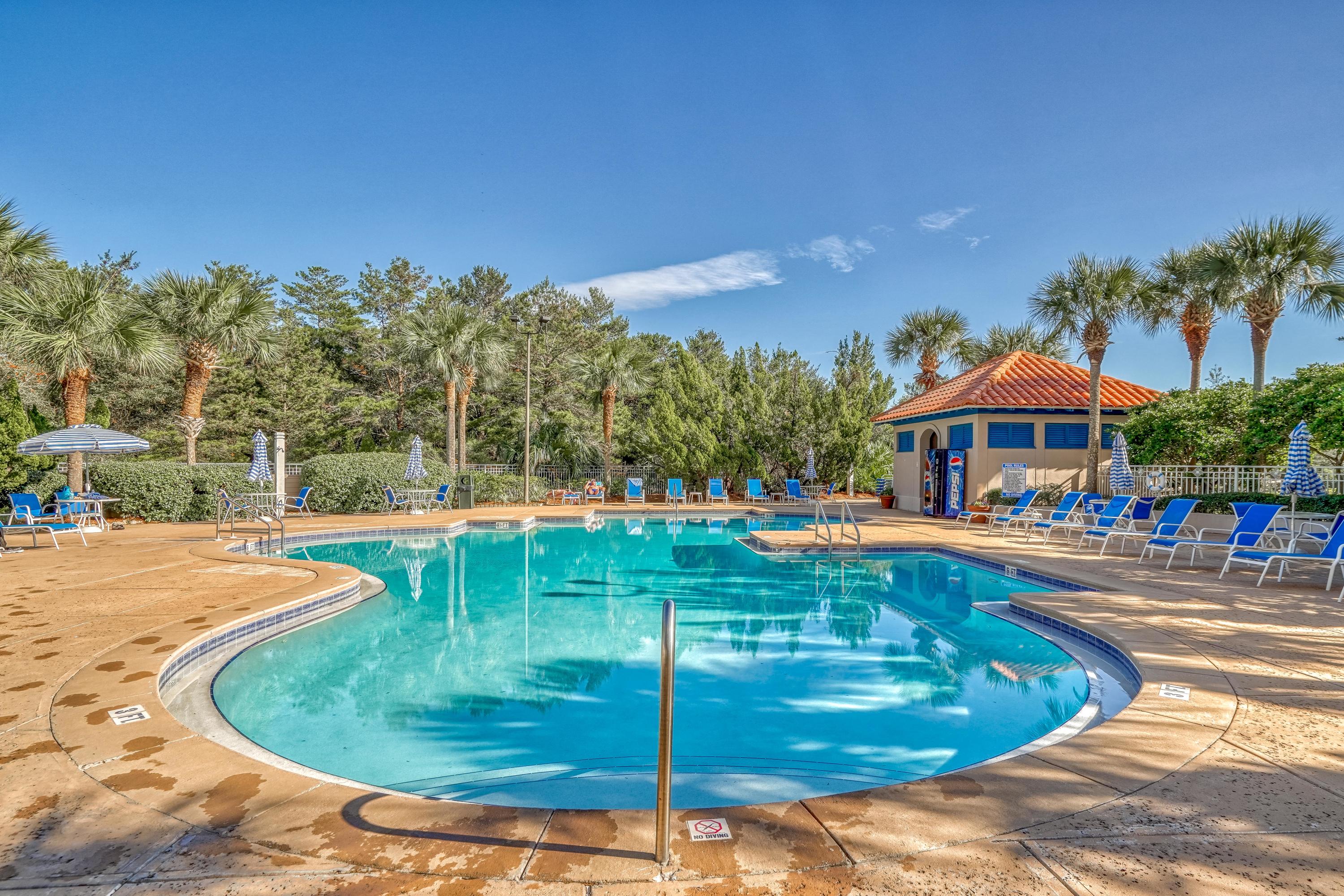 SUMMIT AT TOPS'L (THE) - Residential