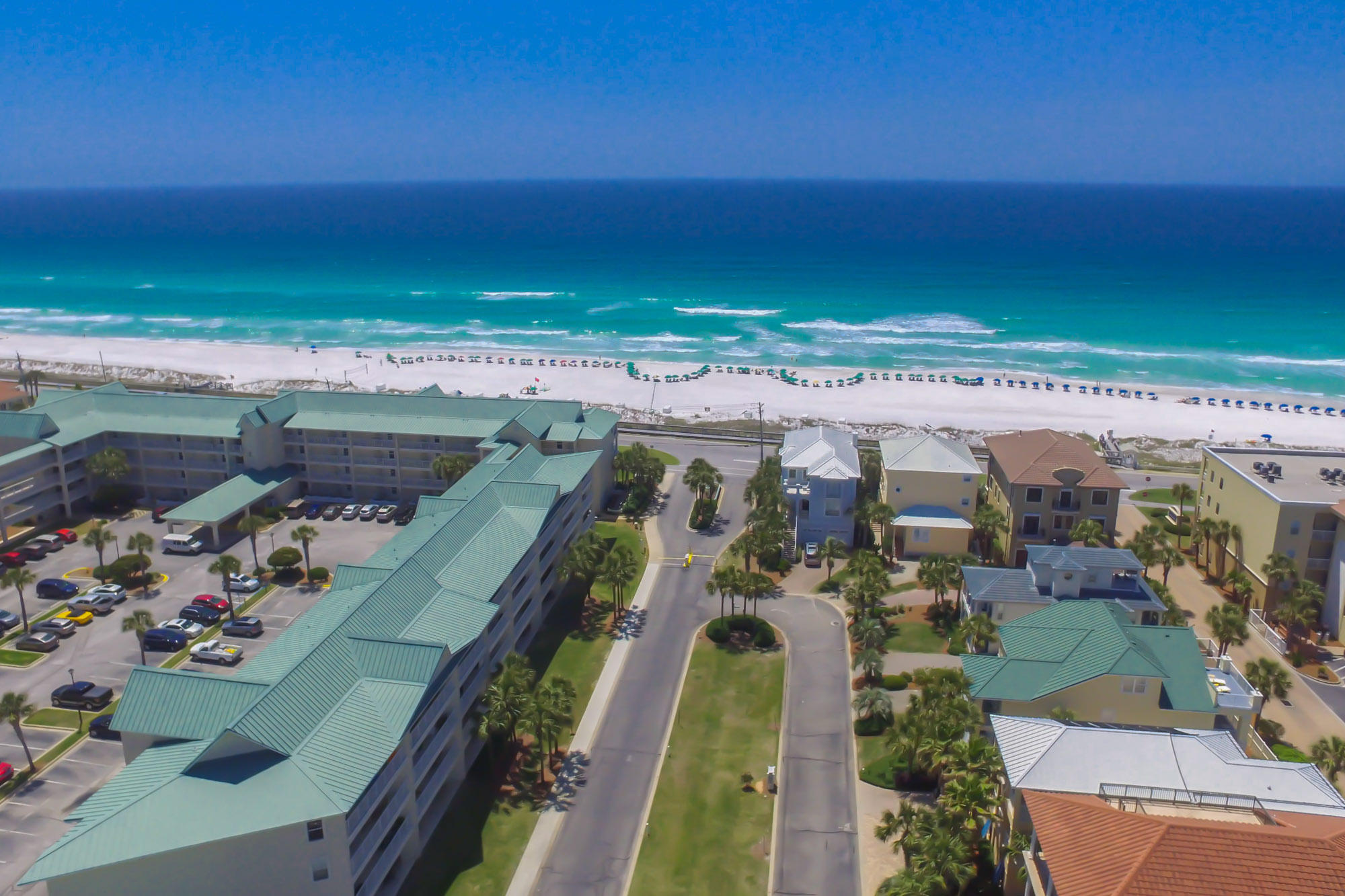 MARAVILLA COTTAGES - Residential