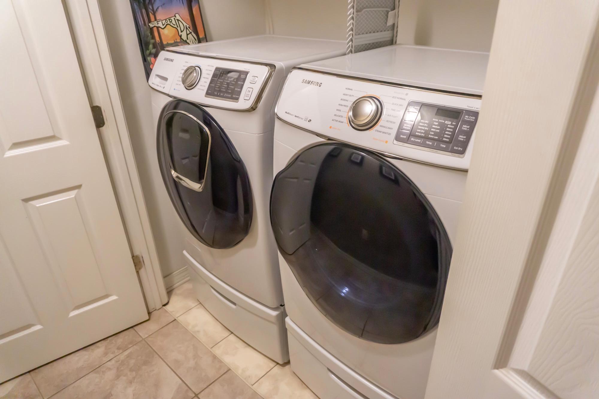 MARAVILLA COTTAGES - Residential