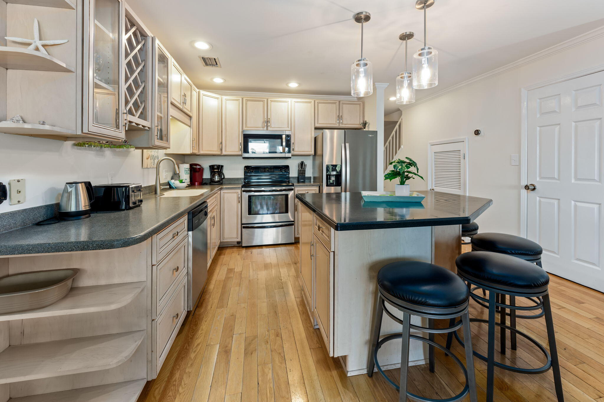 SEASCAPE CONDO PH 7 - Residential