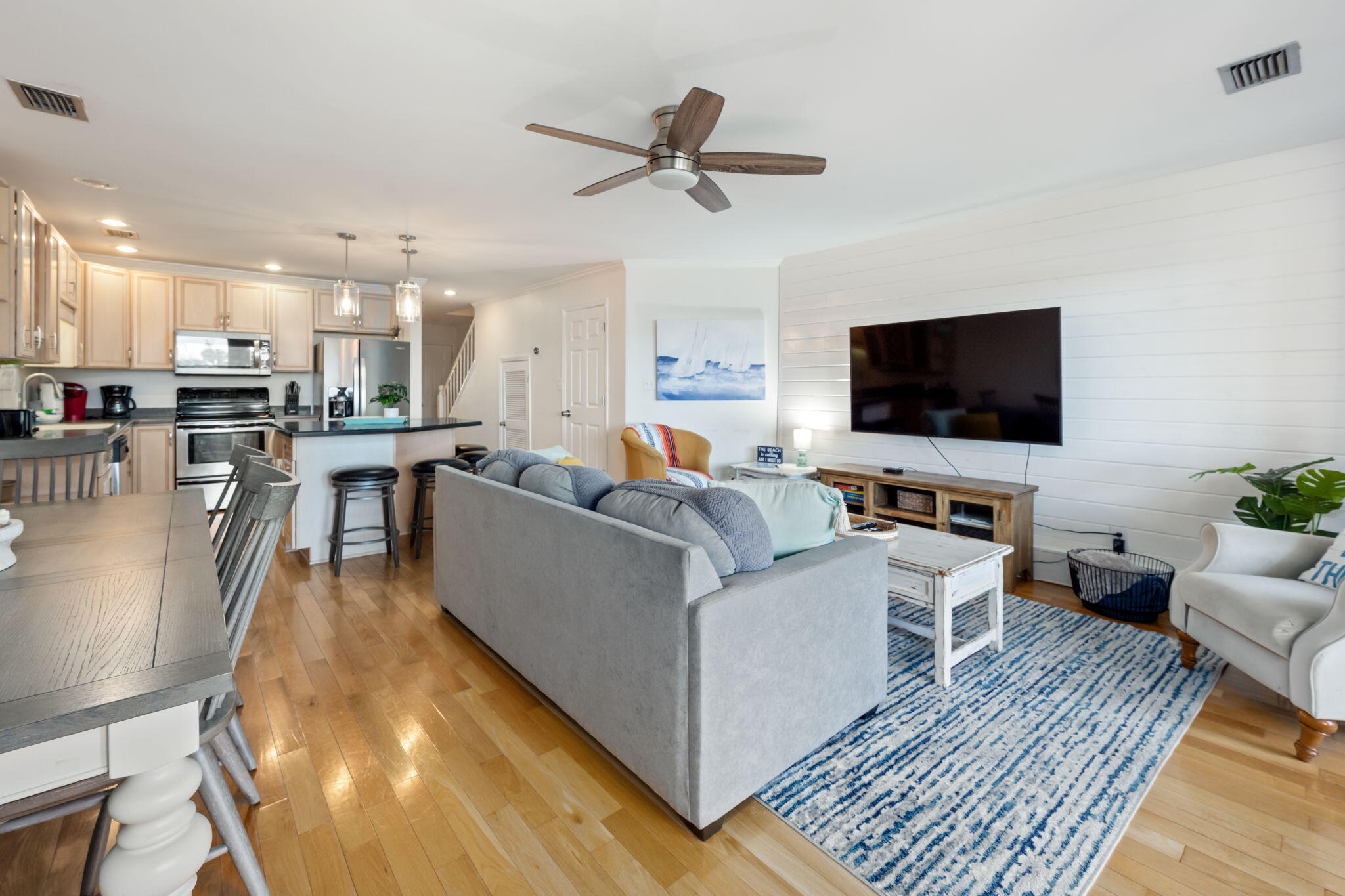 SEASCAPE CONDO PH 7 - Residential