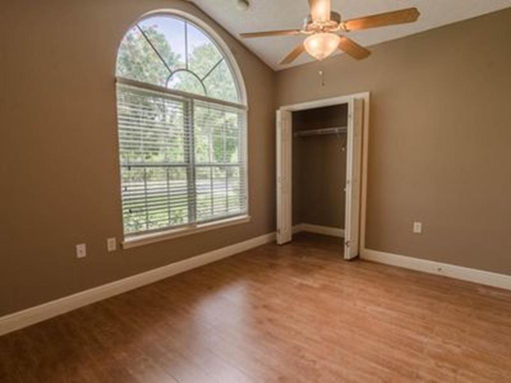 HARBOUR TOWNE - Residential