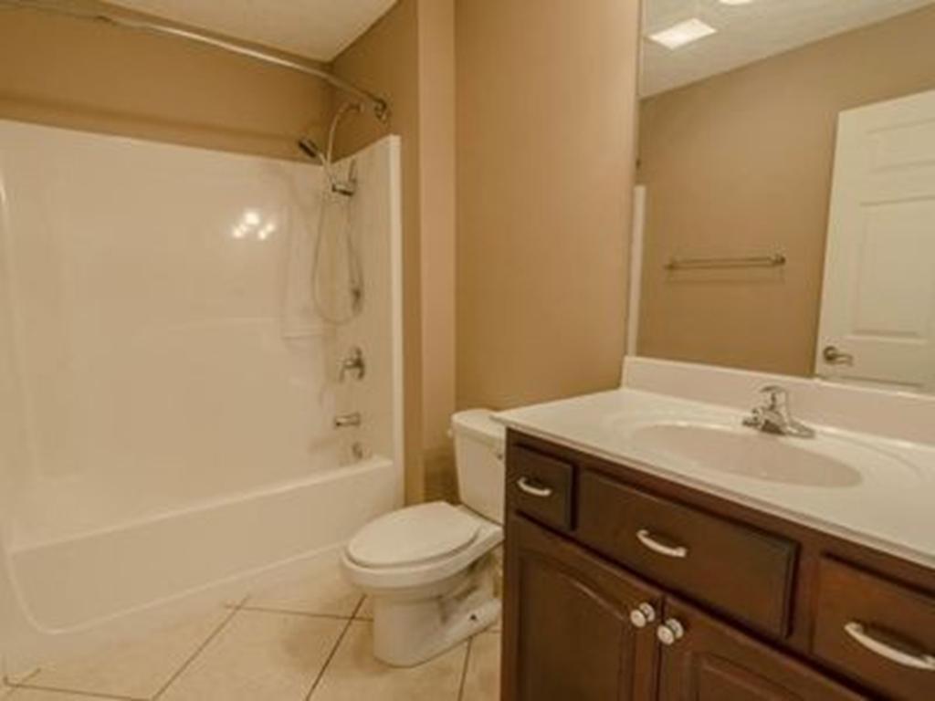 HARBOUR TOWNE - Residential