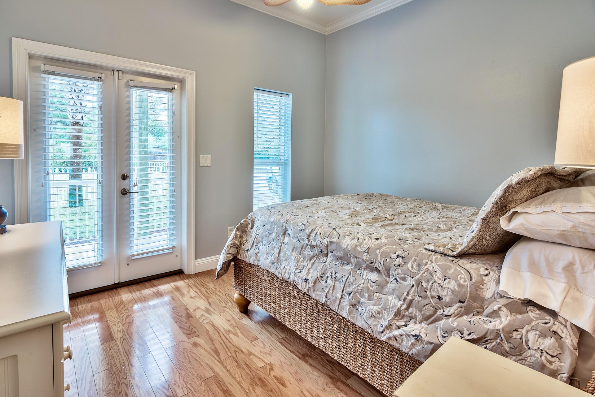 CRYSTAL BEACH - Residential