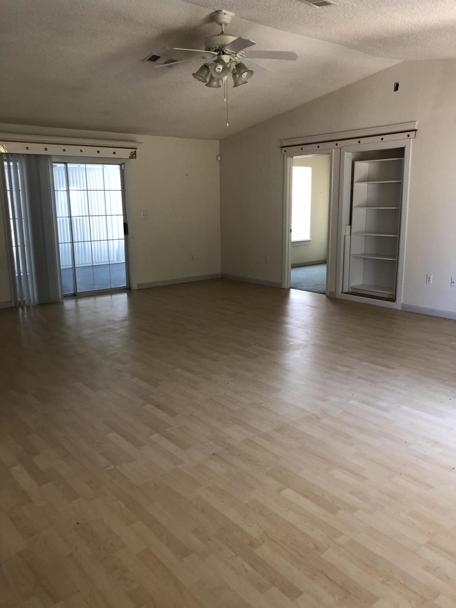 COUNTRYVIEW ESTATES 1ST ADDN - Residential