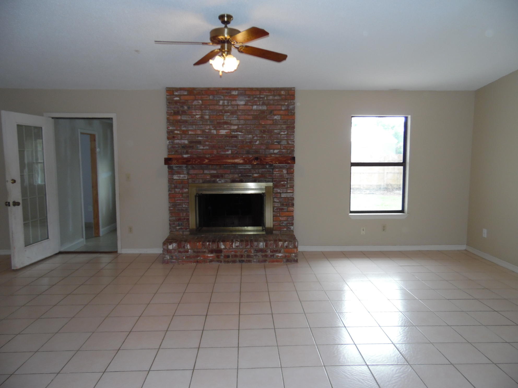 KELL-AIRE GARDENS - Residential