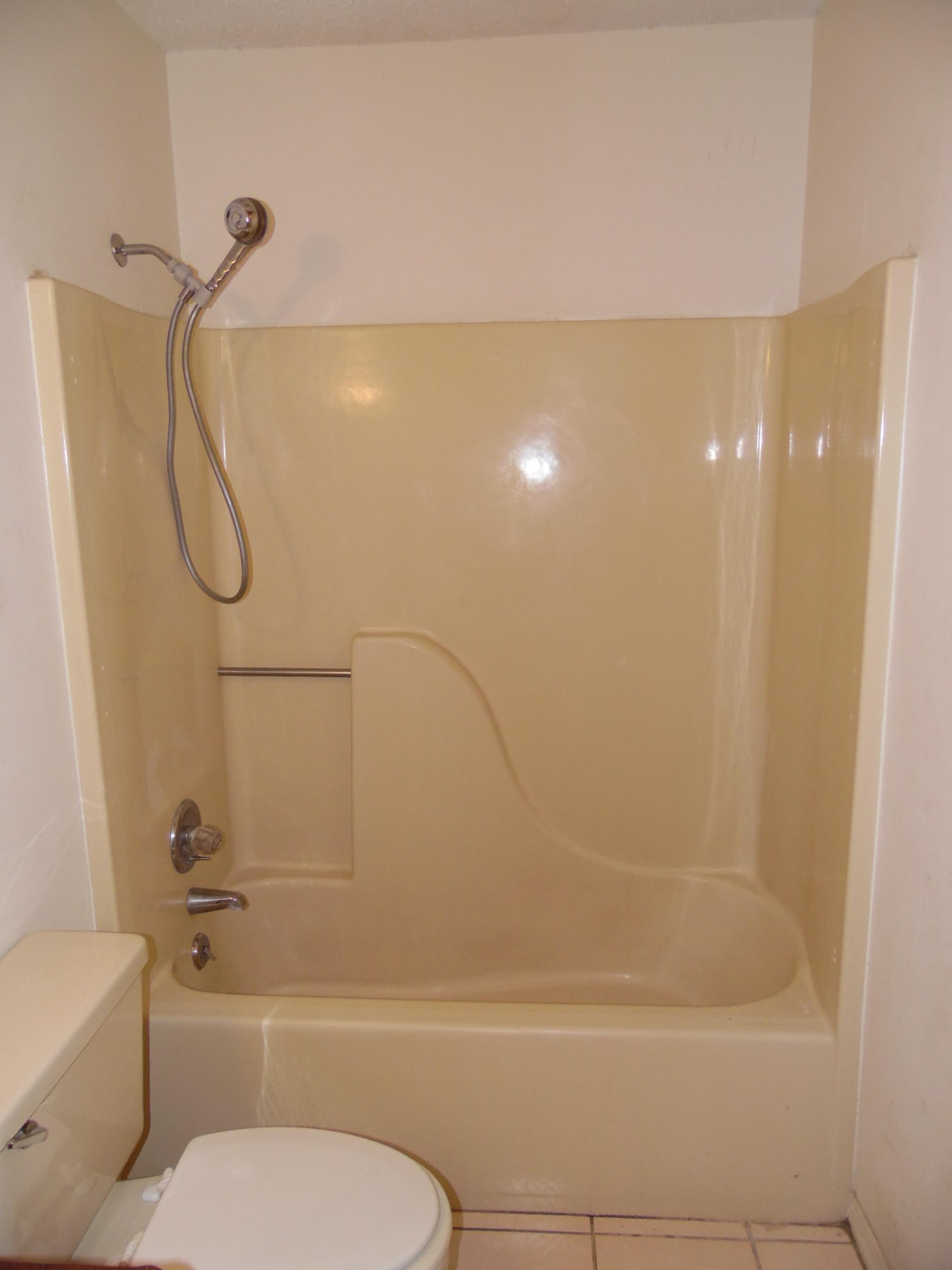 KELL-AIRE GARDENS - Residential