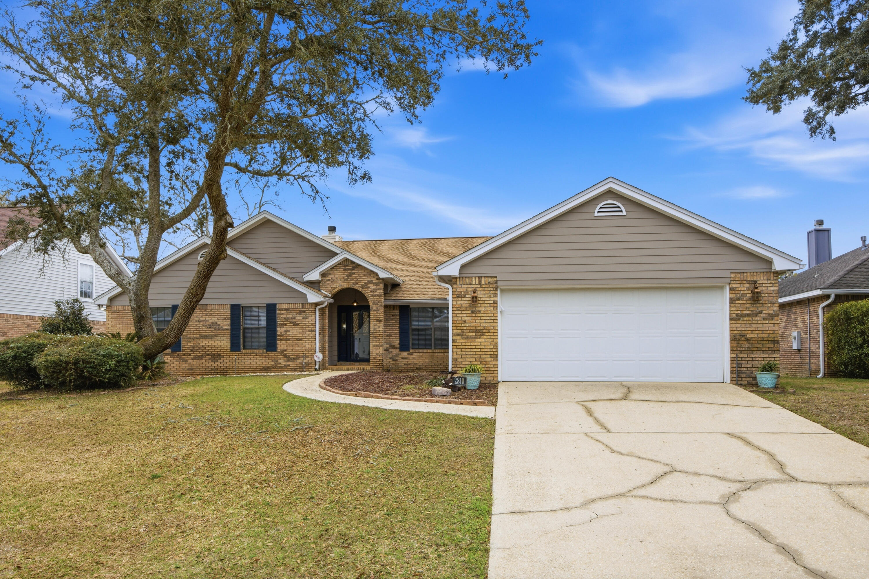 LAKE POINTE - Residential